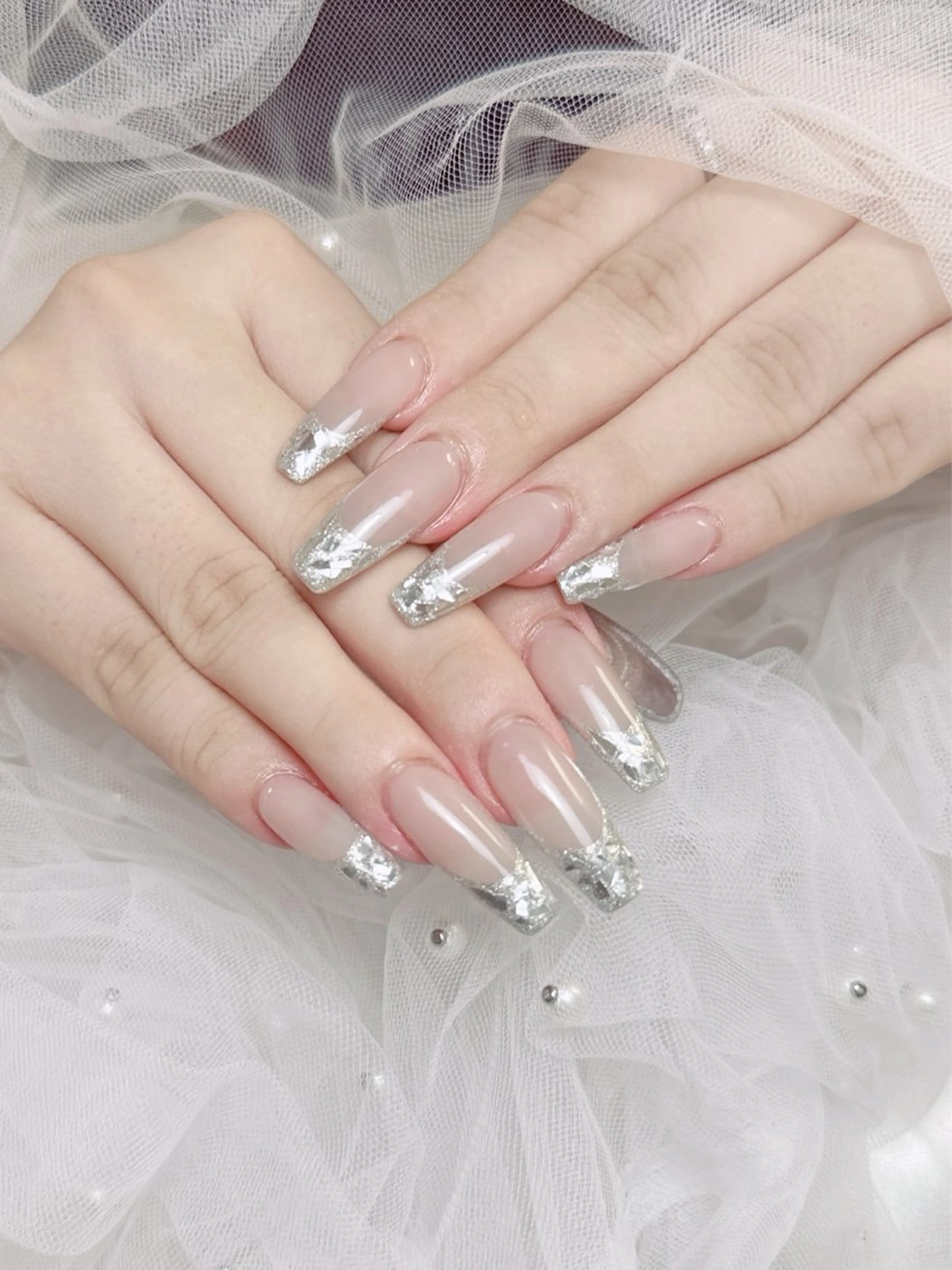 ネイル フレンチネイル ハート 韓国ネイル マグネットネイル マグネットフレンチ ハンドネイル ネイルサロン lotusのネイルデザイン