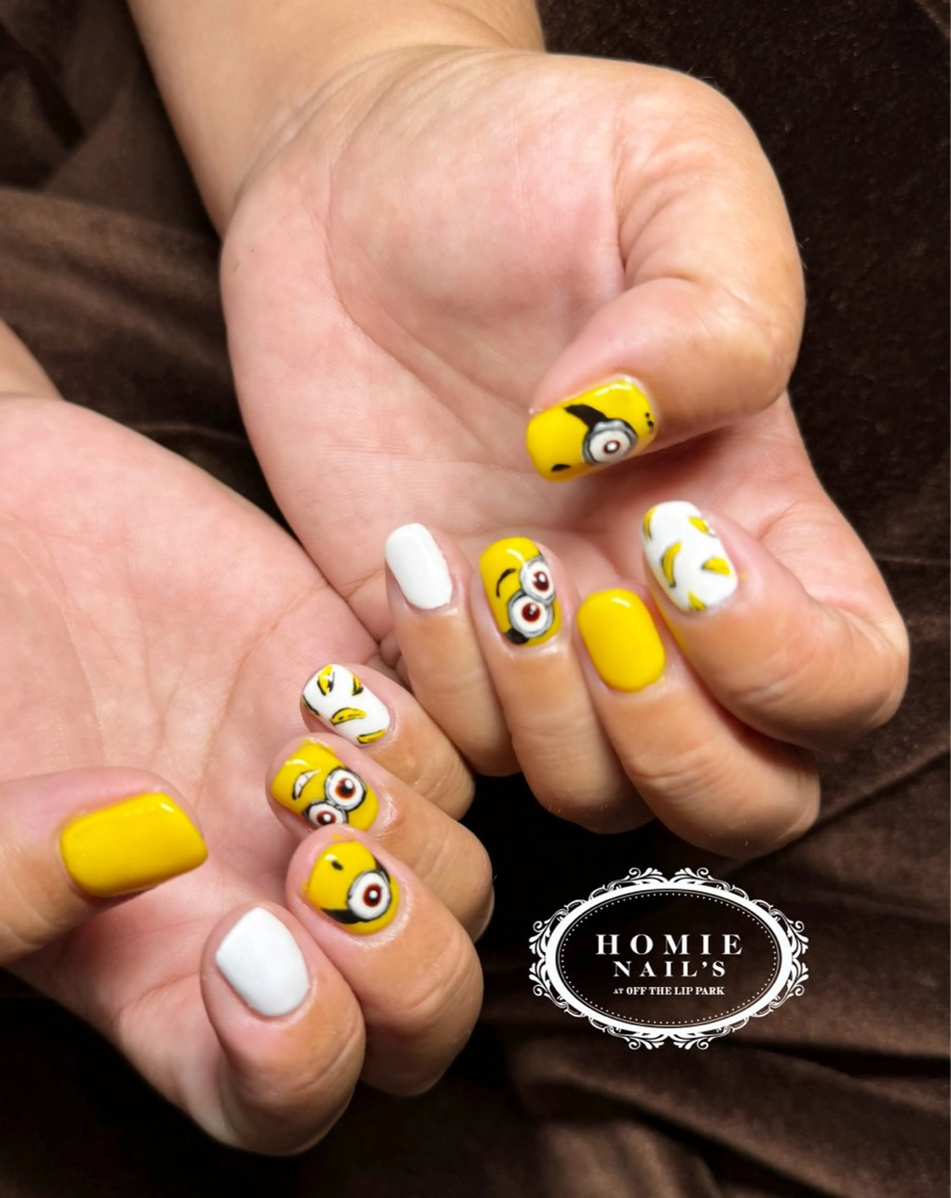 ネイル オフザリップパーク Asamiのネイルデザイン