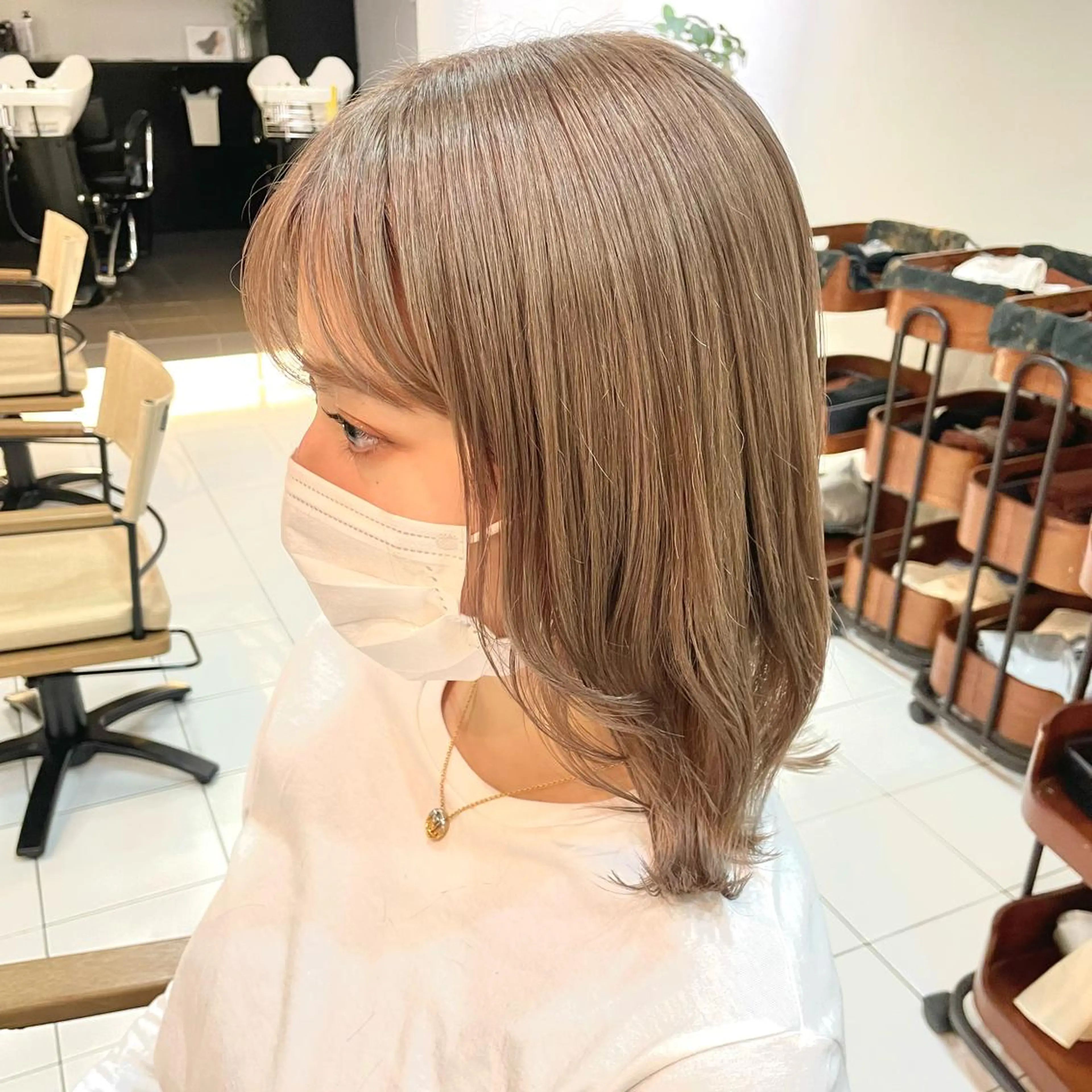 ミディアム カラー ブリーチ 透明感カラー/ 寺田千雅子のヘアスタイル