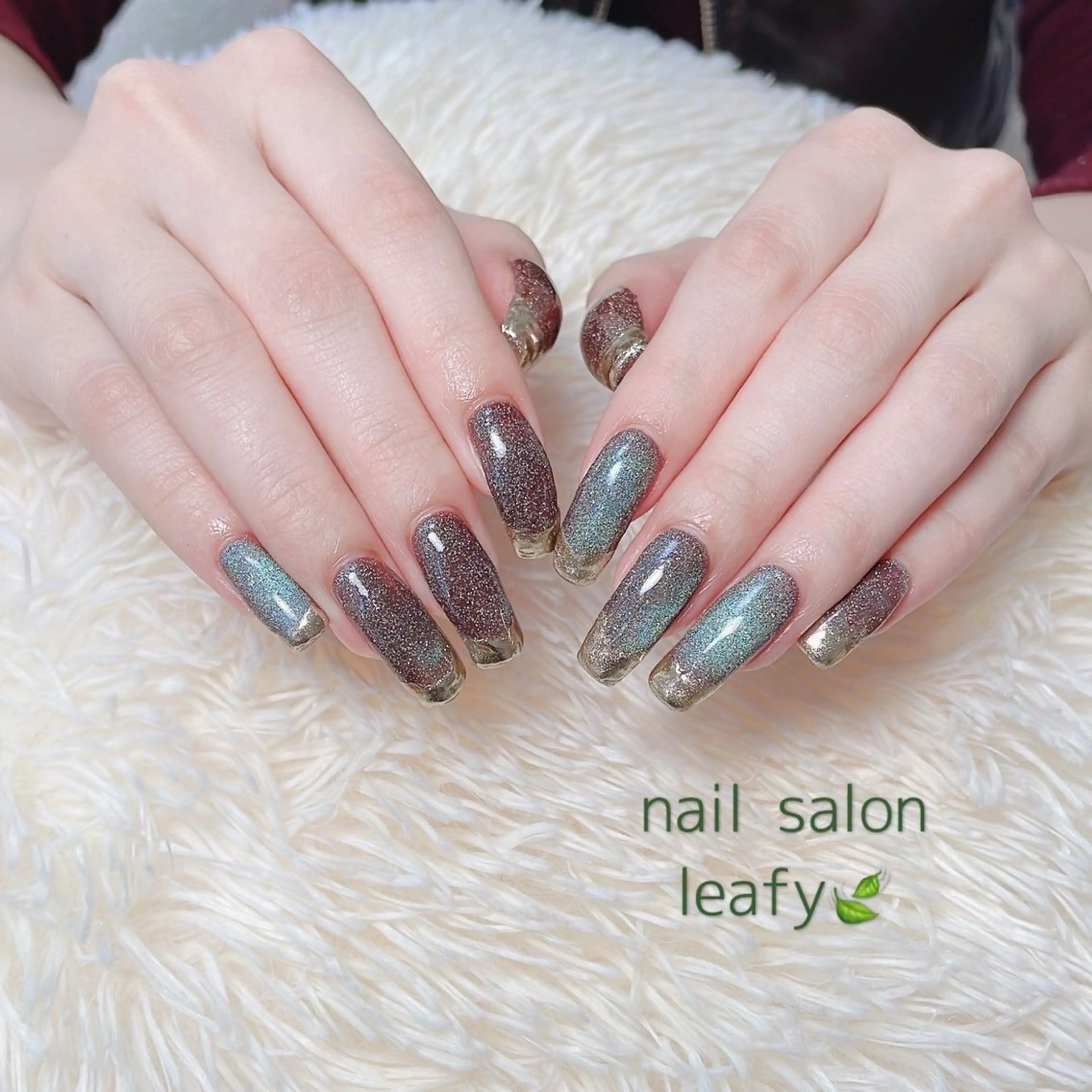 ネイル フラッシュネイル フラッシュマグ マグネットネイル ニュアンスネイル ネイルサロン leafyのネイルデザイン