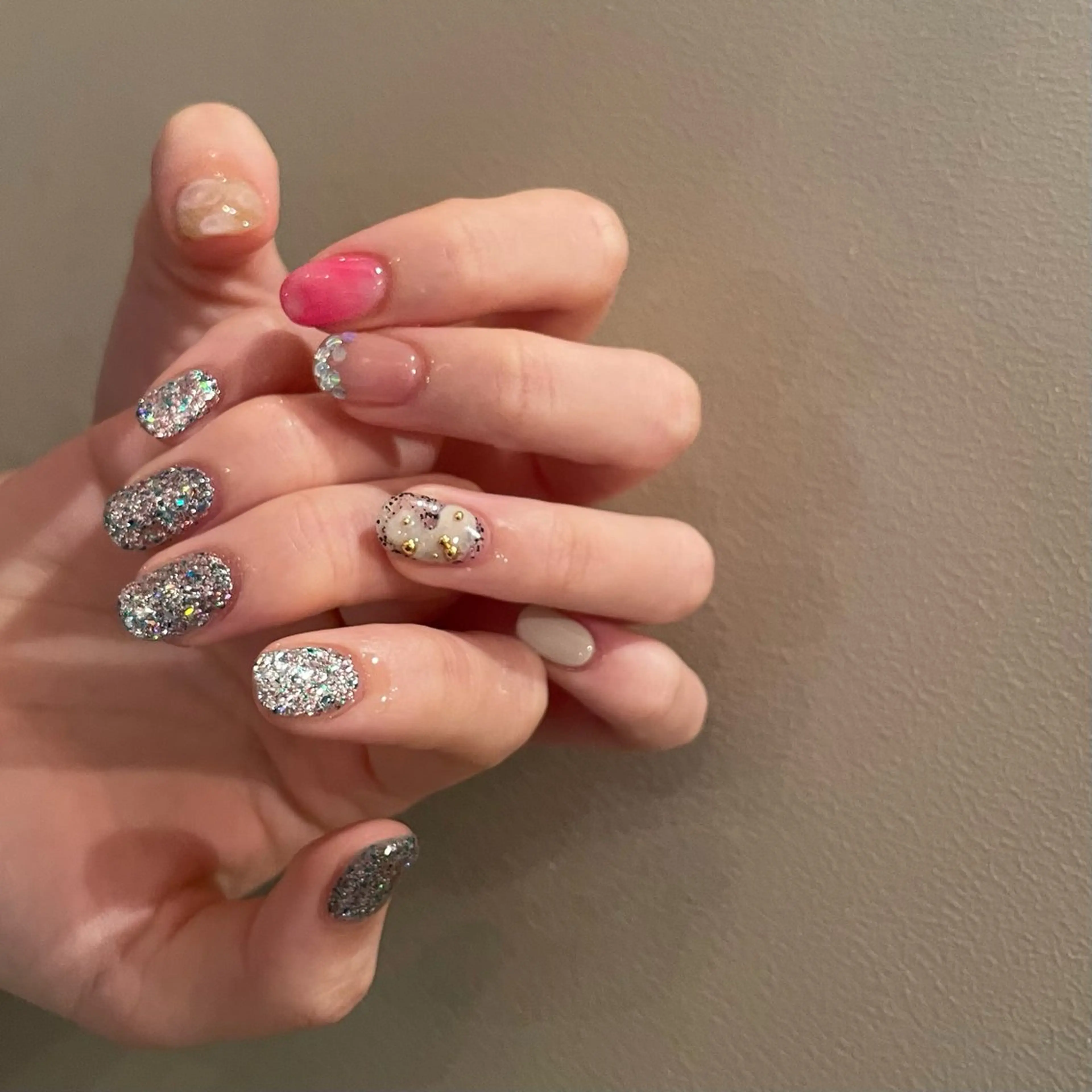 ネイル ハンドネイル lowaly所属・NAKAMURA HARUKAのネイルデザイン