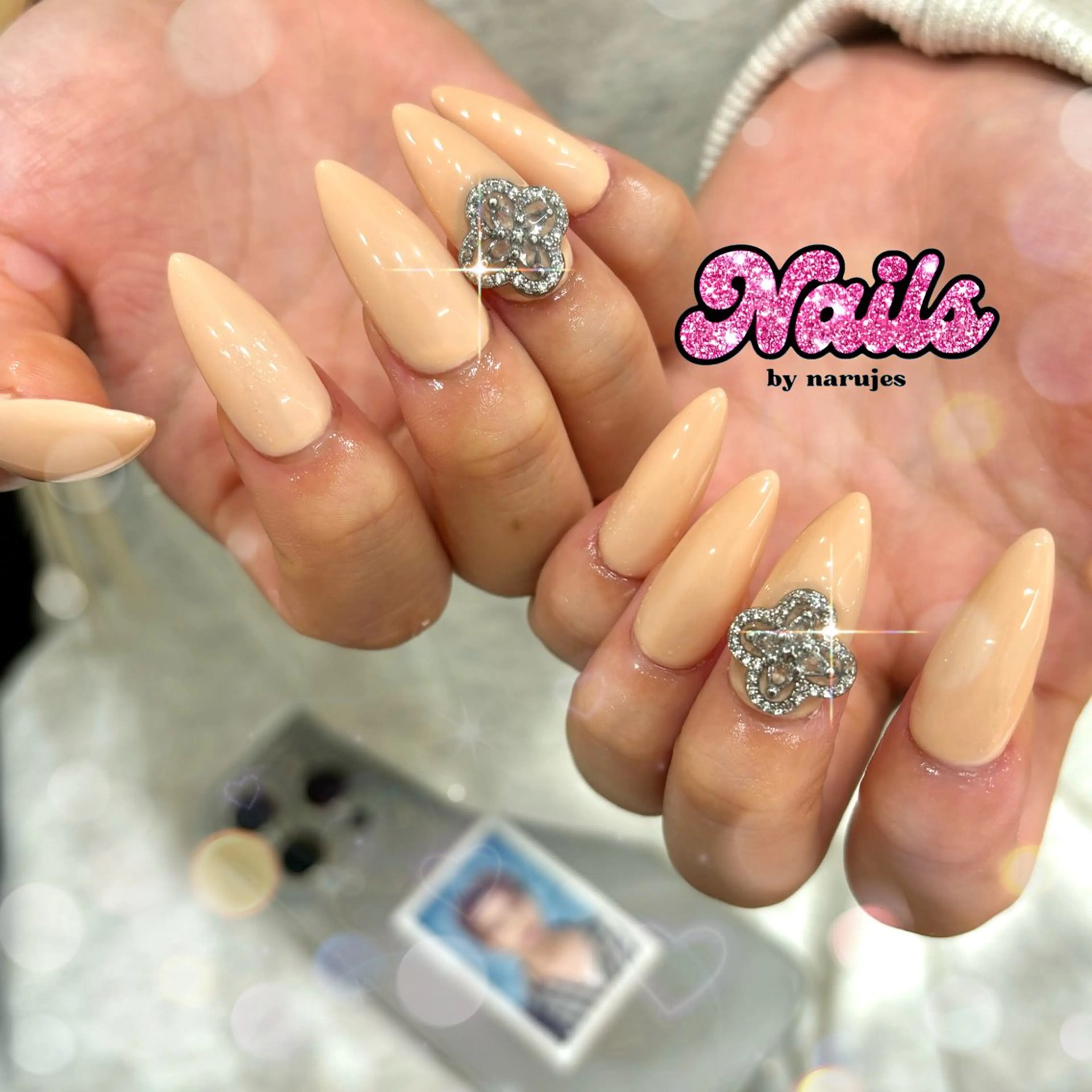 ネイル ロングネイル ギャルネイル🧸💖 narujesのネイルデザイン