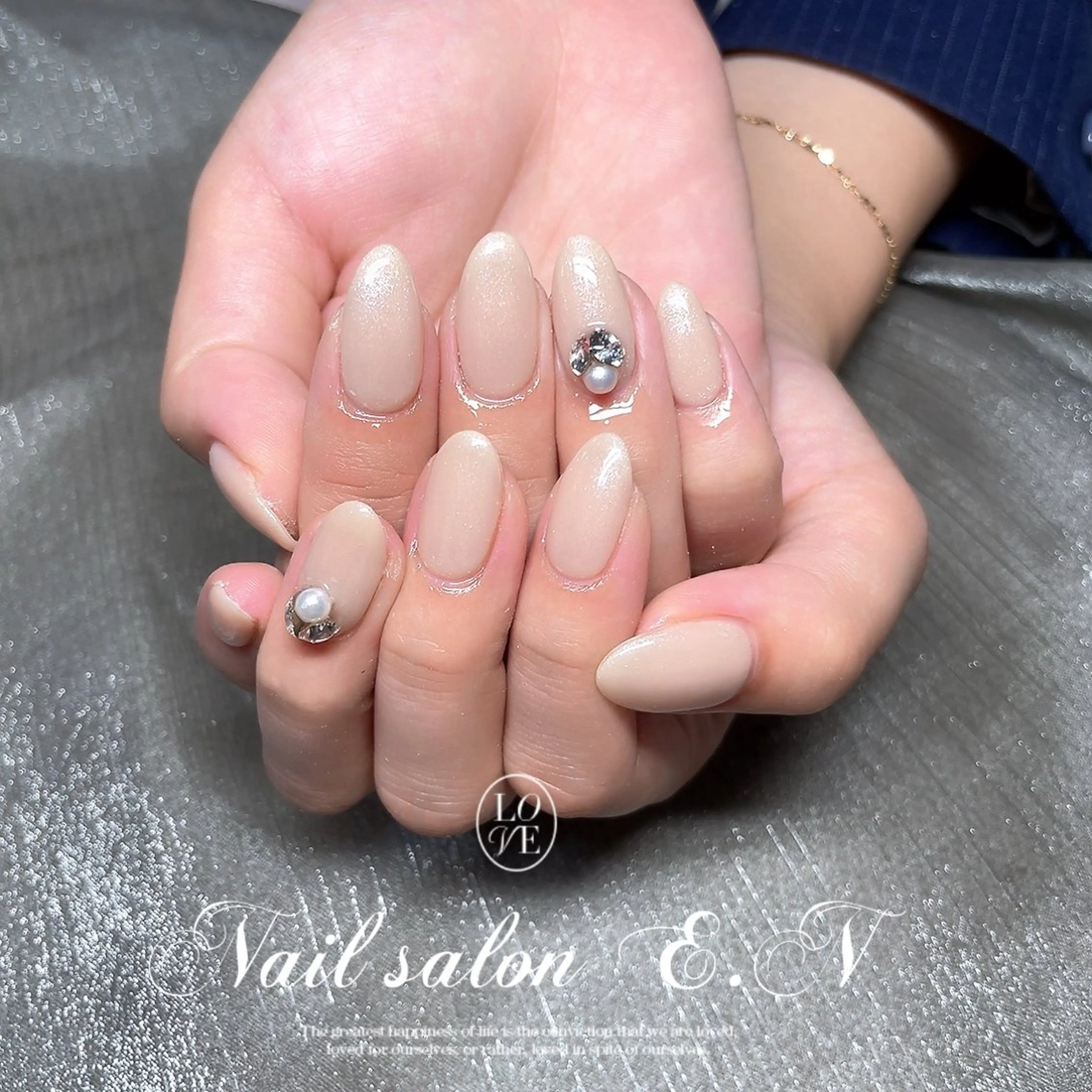 ネイル E.N🦋 長さ出し/持ち込みのネイルデザイン