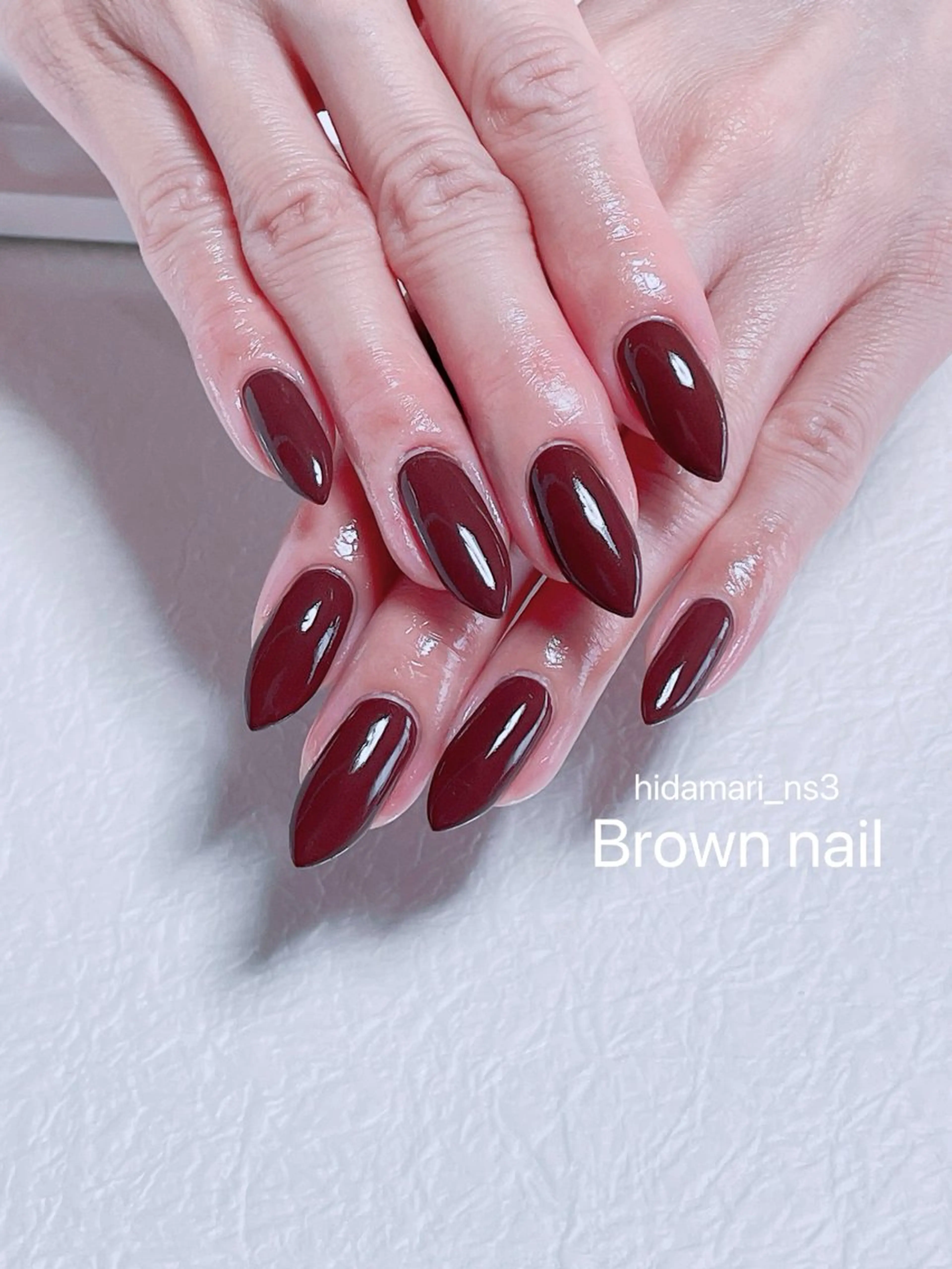 ネイル ブラウン ワンカラーネイル ハンドネイル NailSalon ひだまりのネイルデザイン