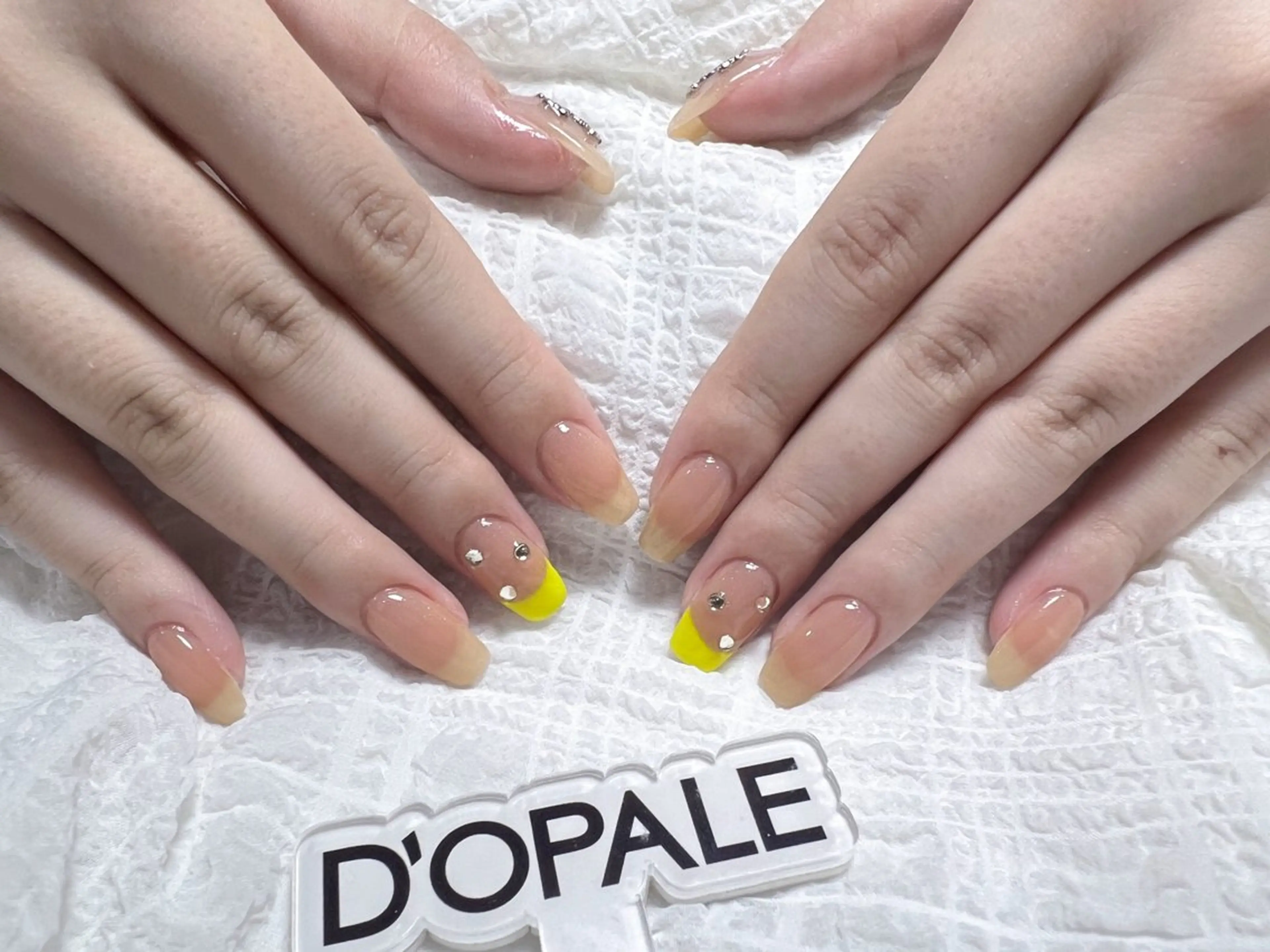 ネイル ハンドネイル D‘OPALEサロン所属・トパサロン 上野kkのネイルデザイン