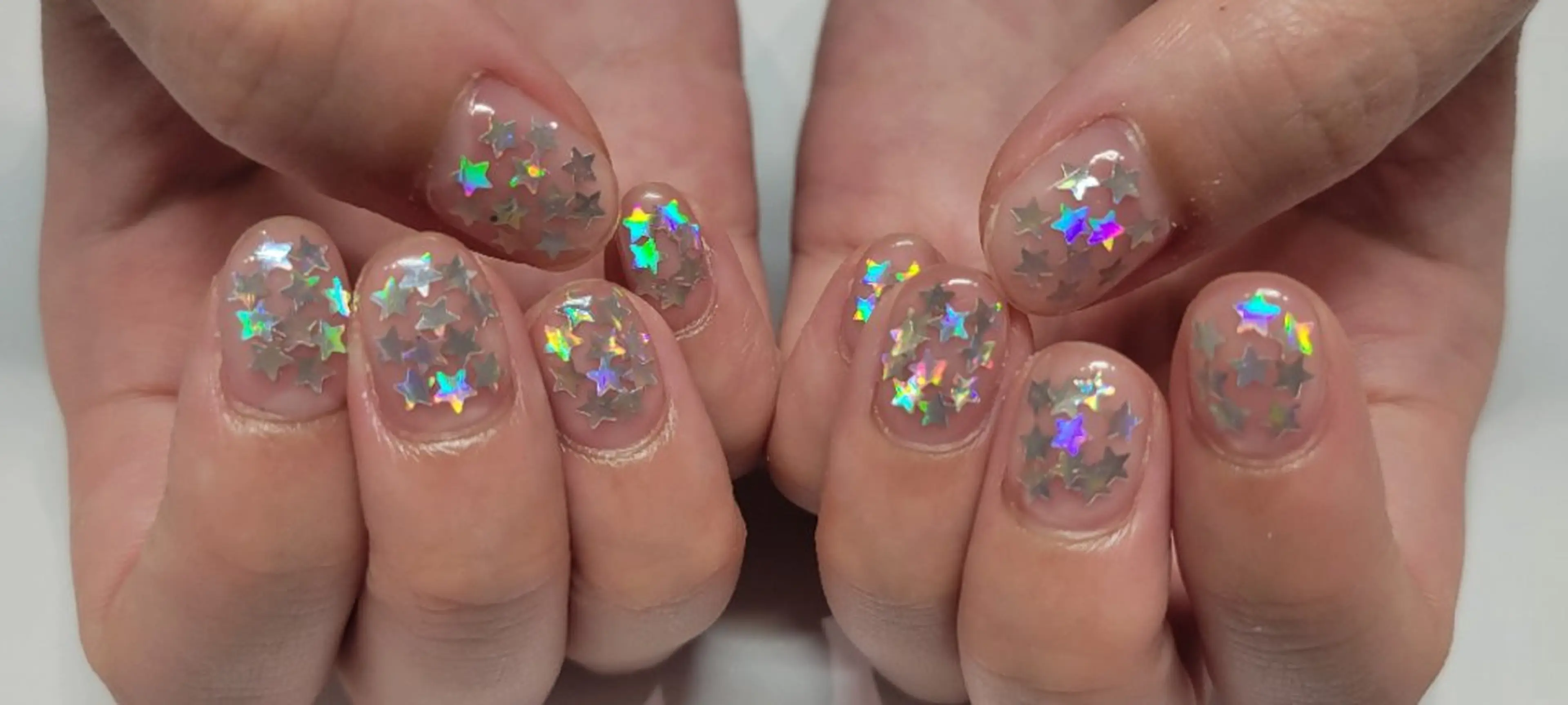 ネイル キラキラネイル gotoday新宿店所属・鈴木 ゆいのネイルデザイン