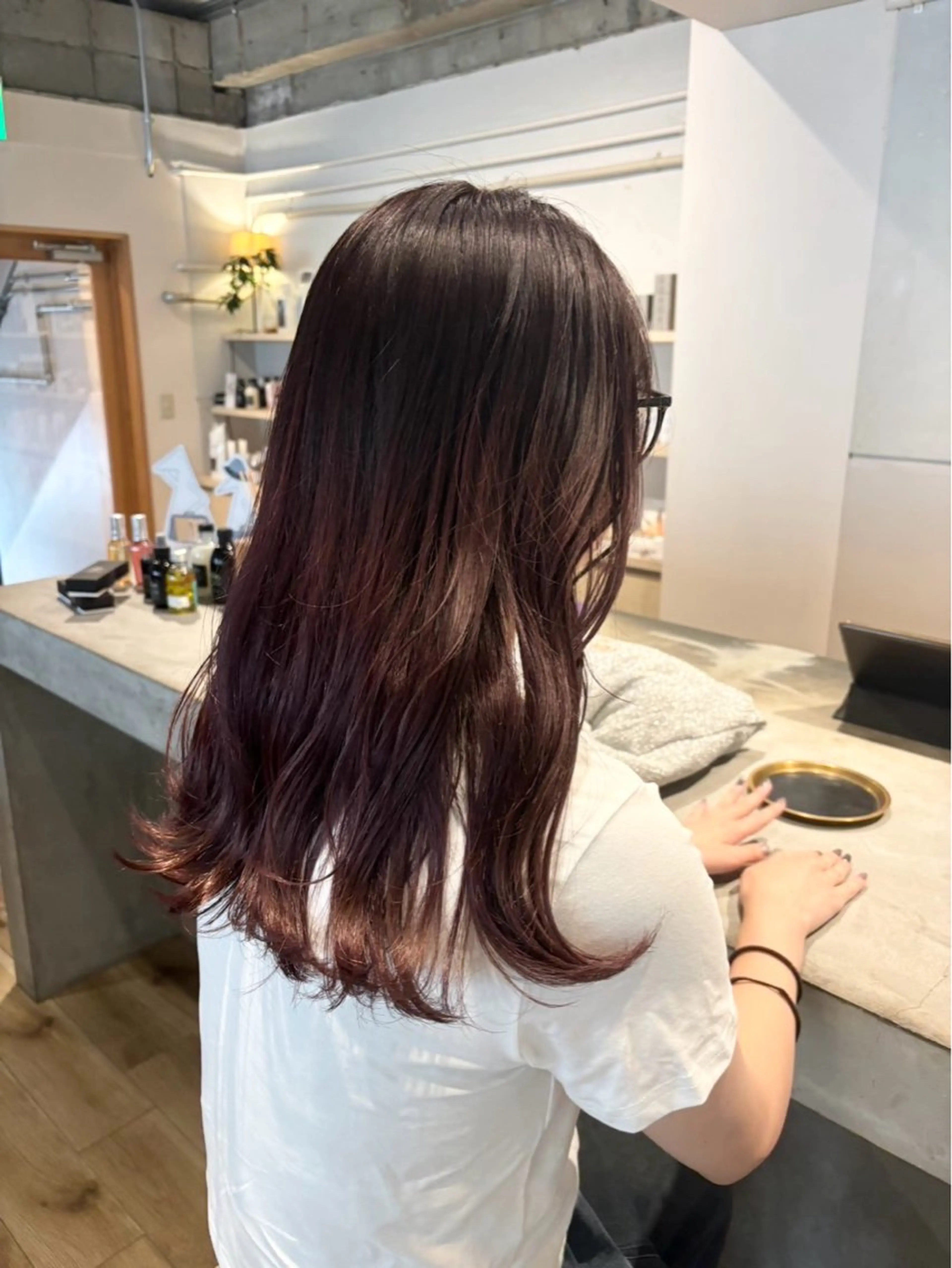 カラー ヘアカラー まとい  ︎︎のヘアスタイル