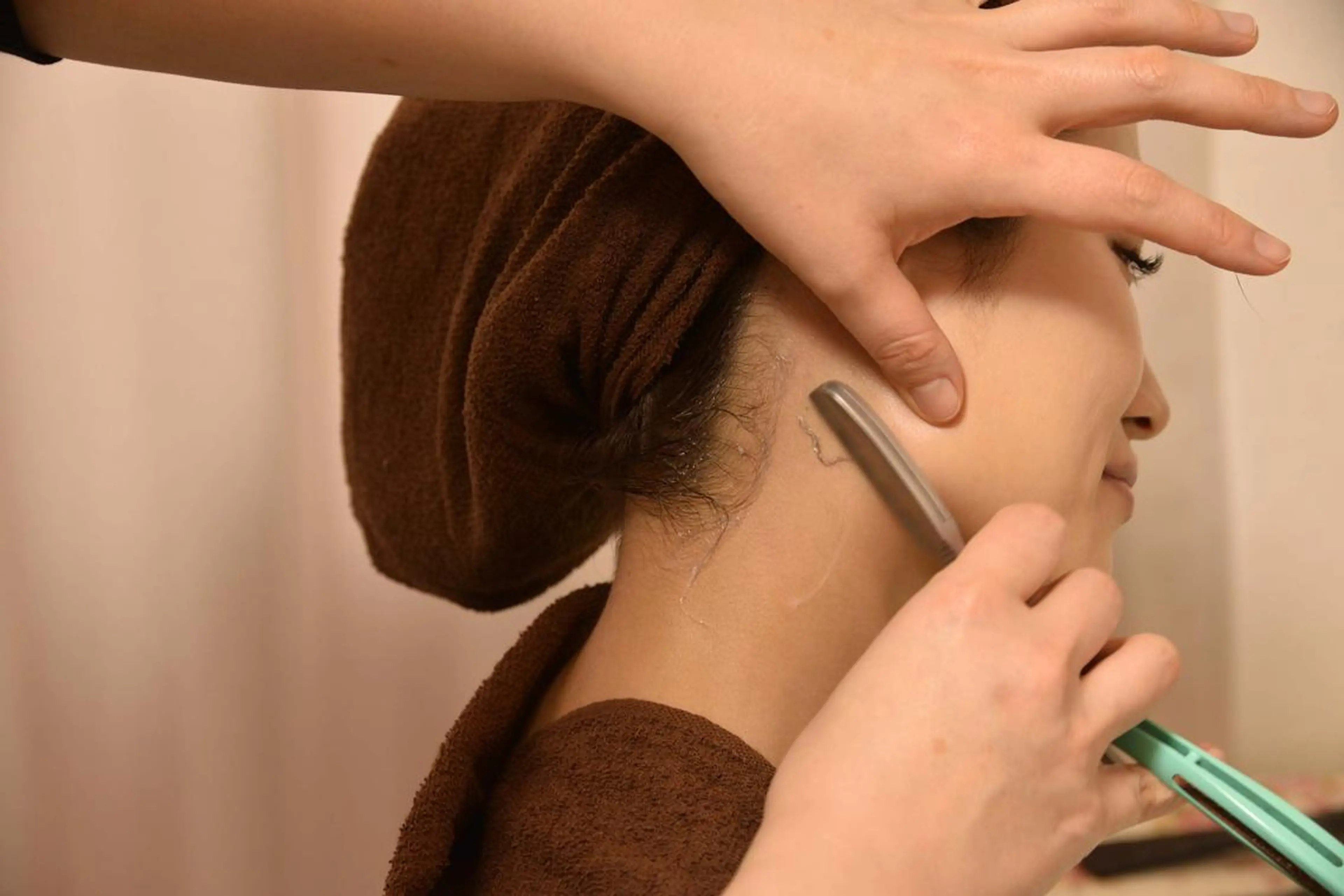 脱毛前に大人気！うなじシェービング（首まで）の写真