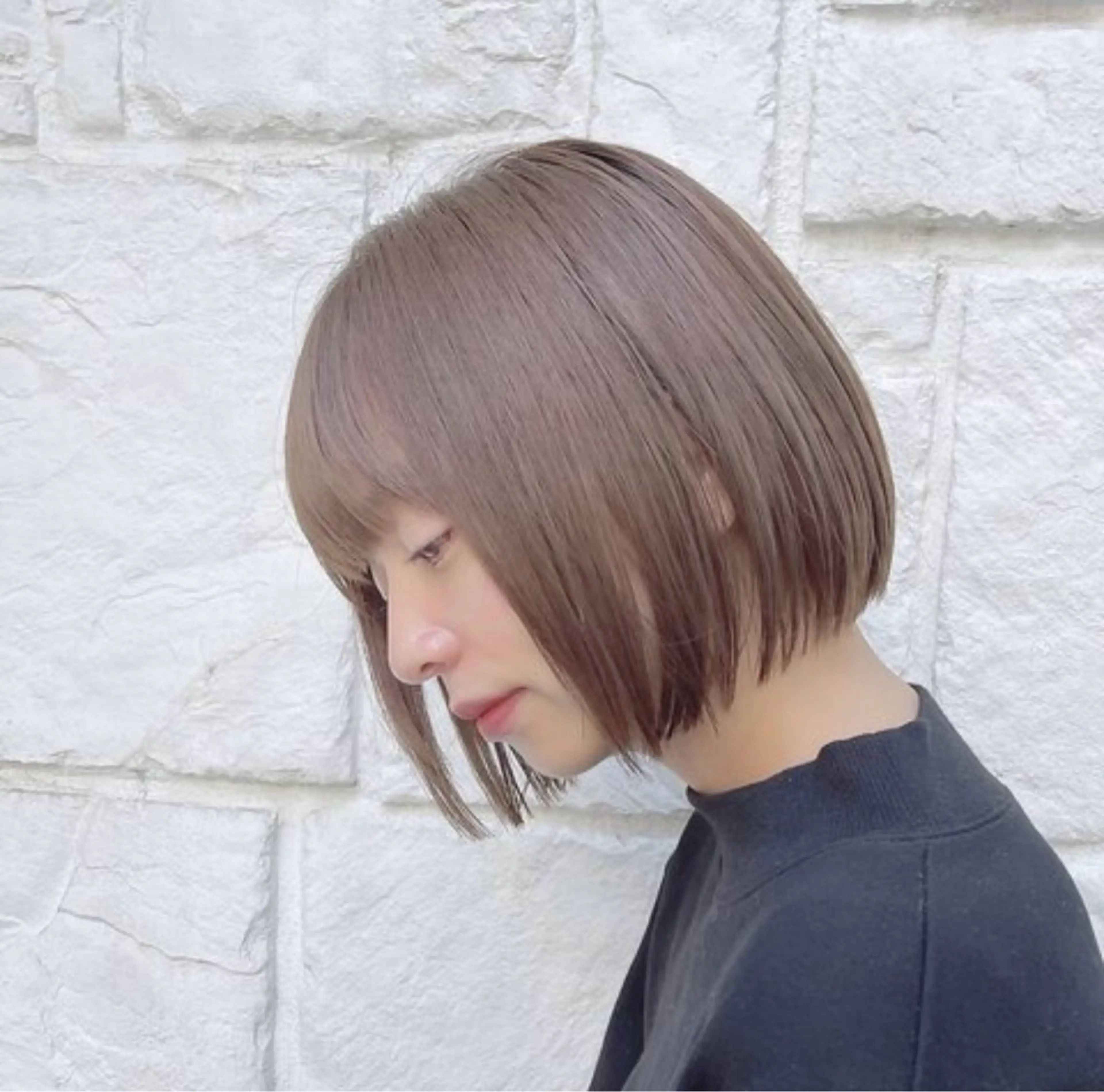 ミディアム レイヤー小顔ショート 吉田ジョウのヘアスタイル