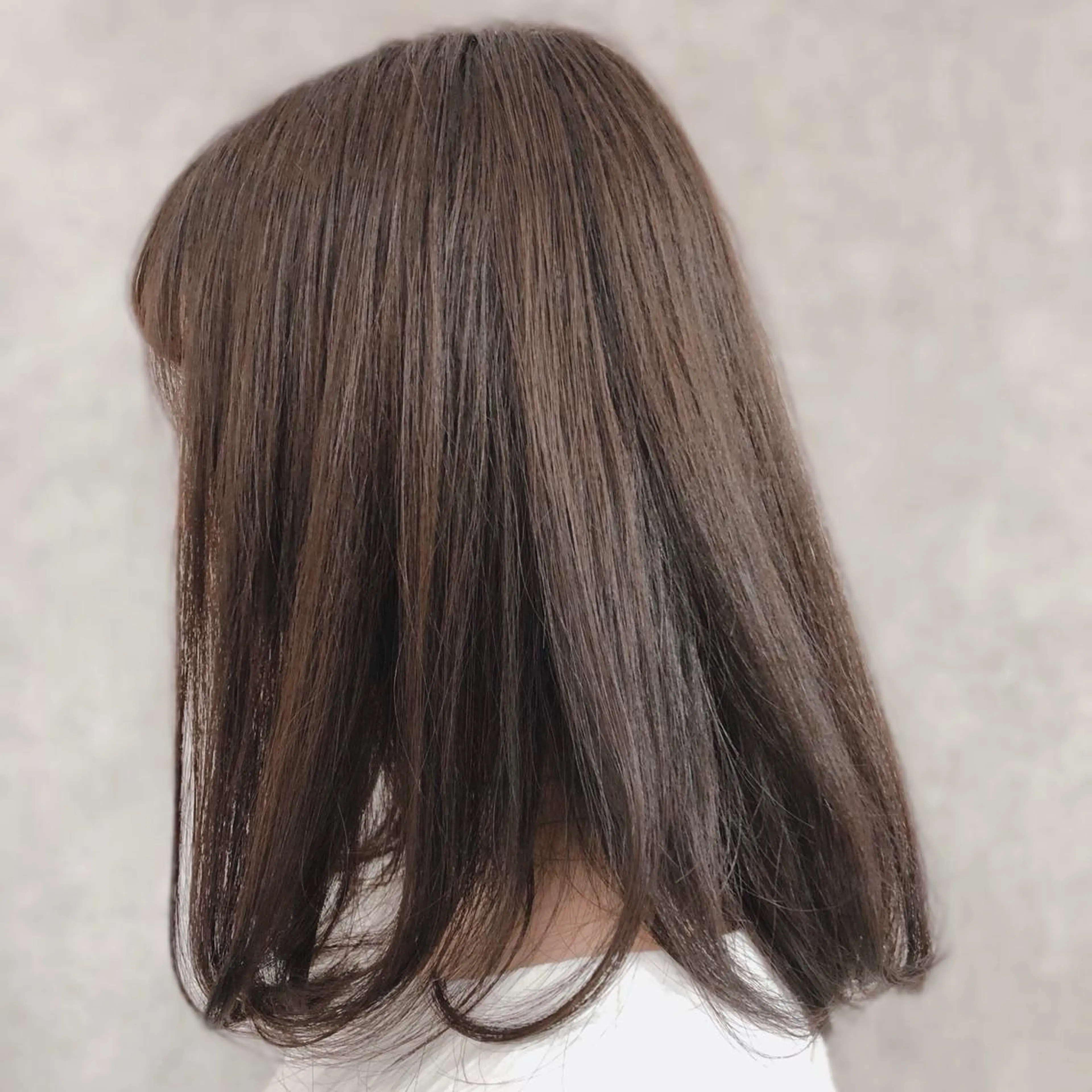 ミディアム カット ヘアカラー COCO 山口僚太のヘアスタイル