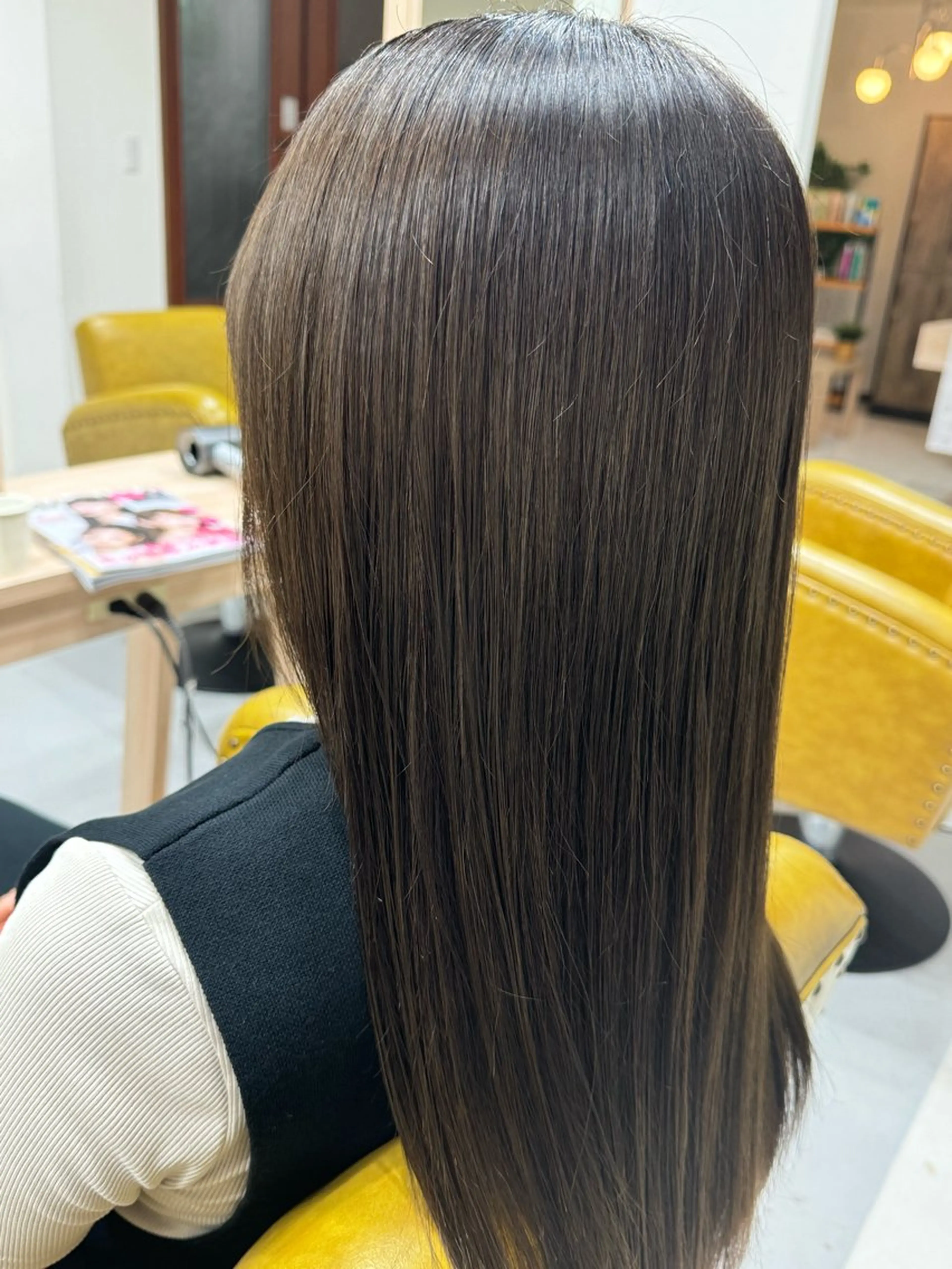 ロング カラー 大内 カオリのヘアスタイル