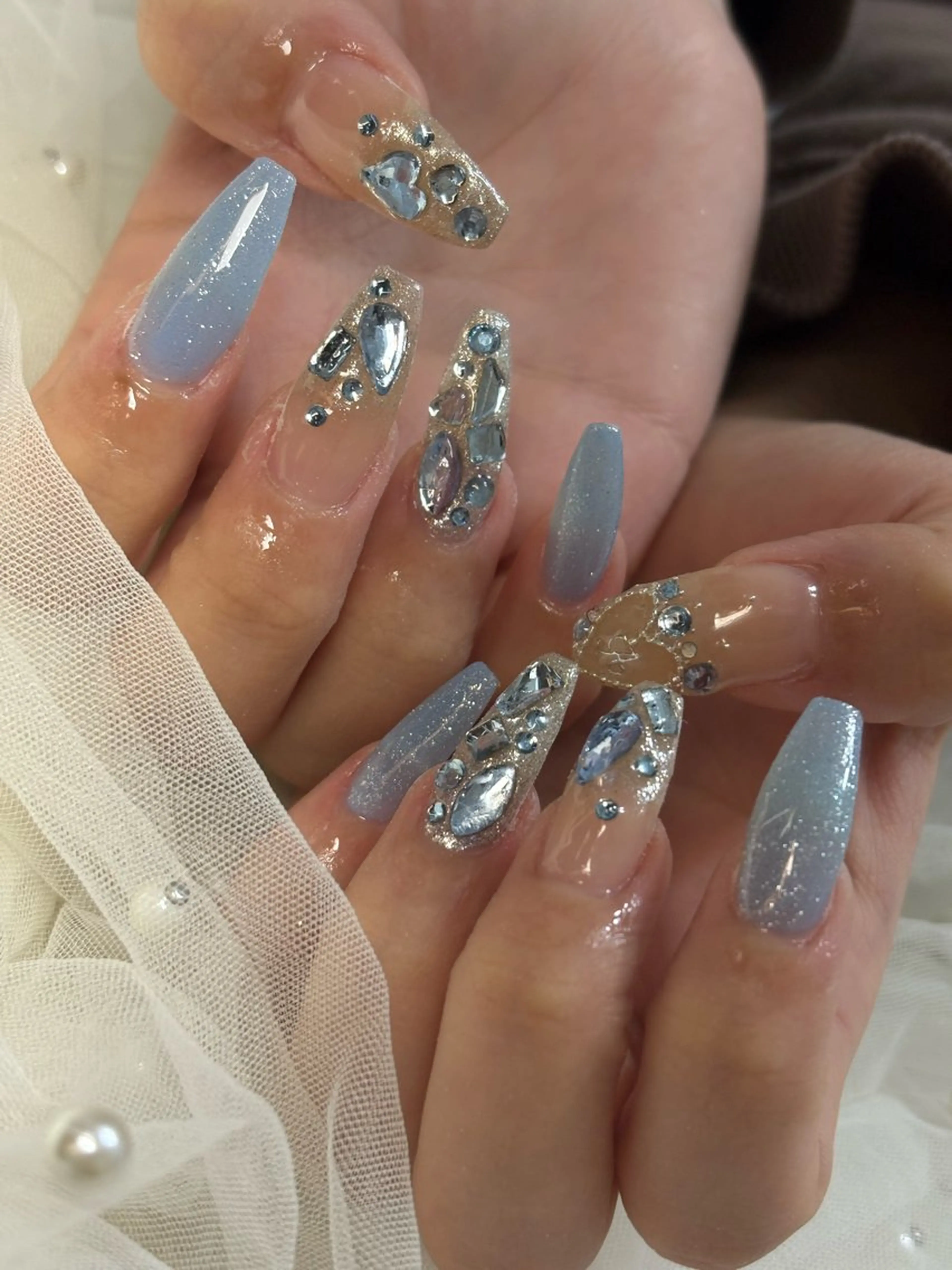 ネイル ハンドネイル フットネイル ✴︎ Delightのネイルデザイン