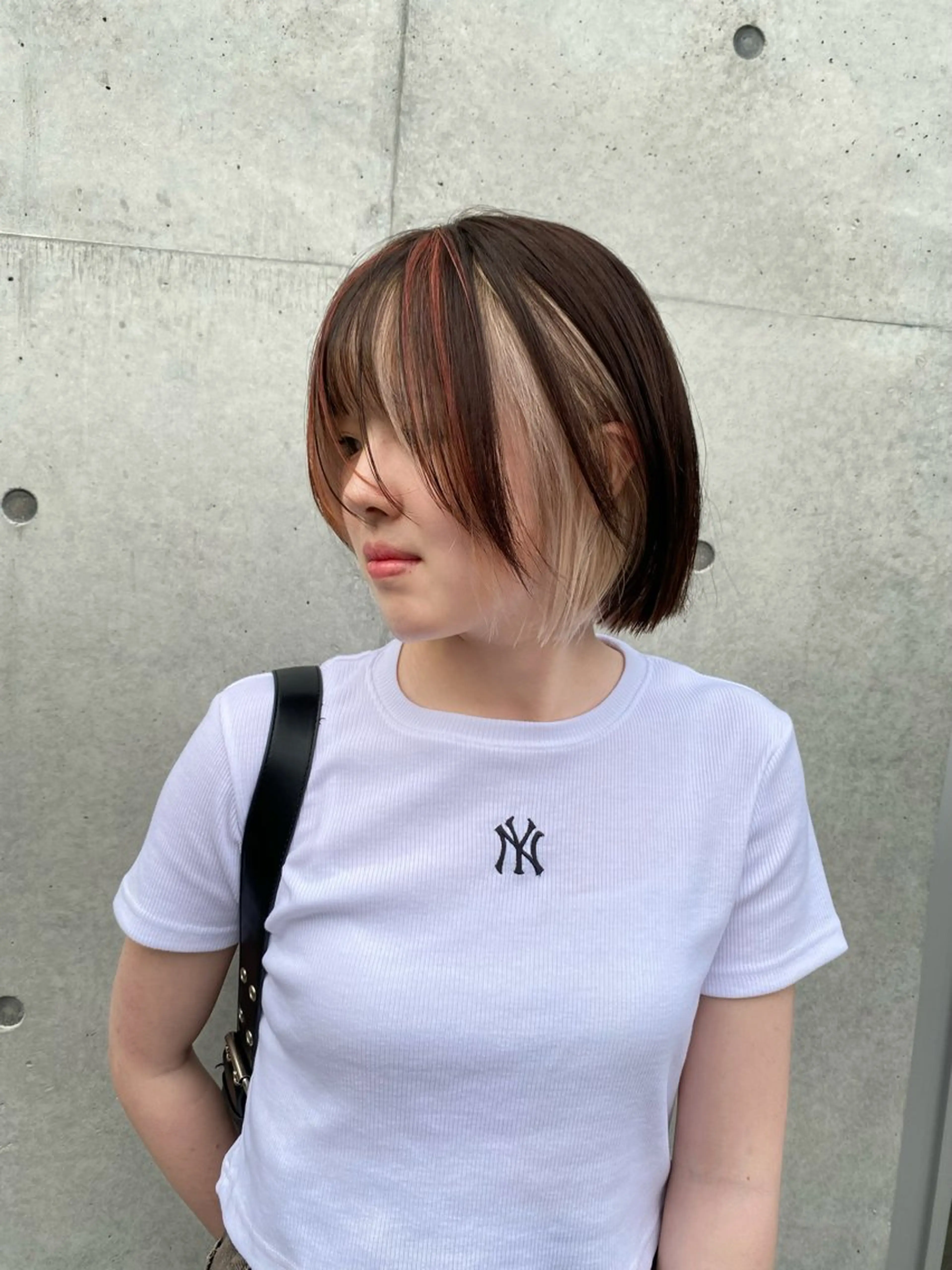 ミディアム カラー ヘアアレンジ デザインカラー ヘアカラー トリートメント mina 🌷のヘアスタイル