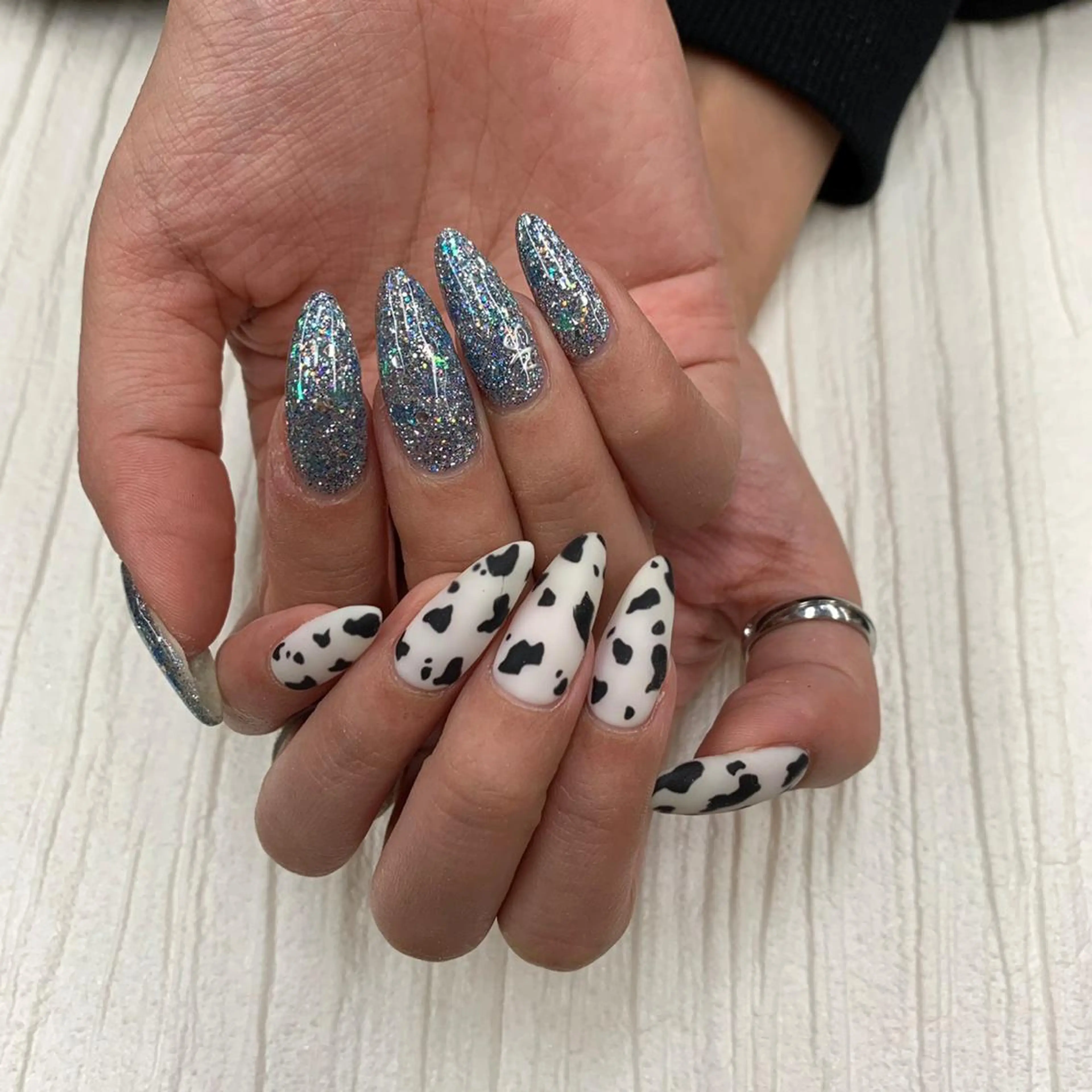 ネイル 【やり放題専門店】 スカルプ＆長さ出しのネイルデザイン