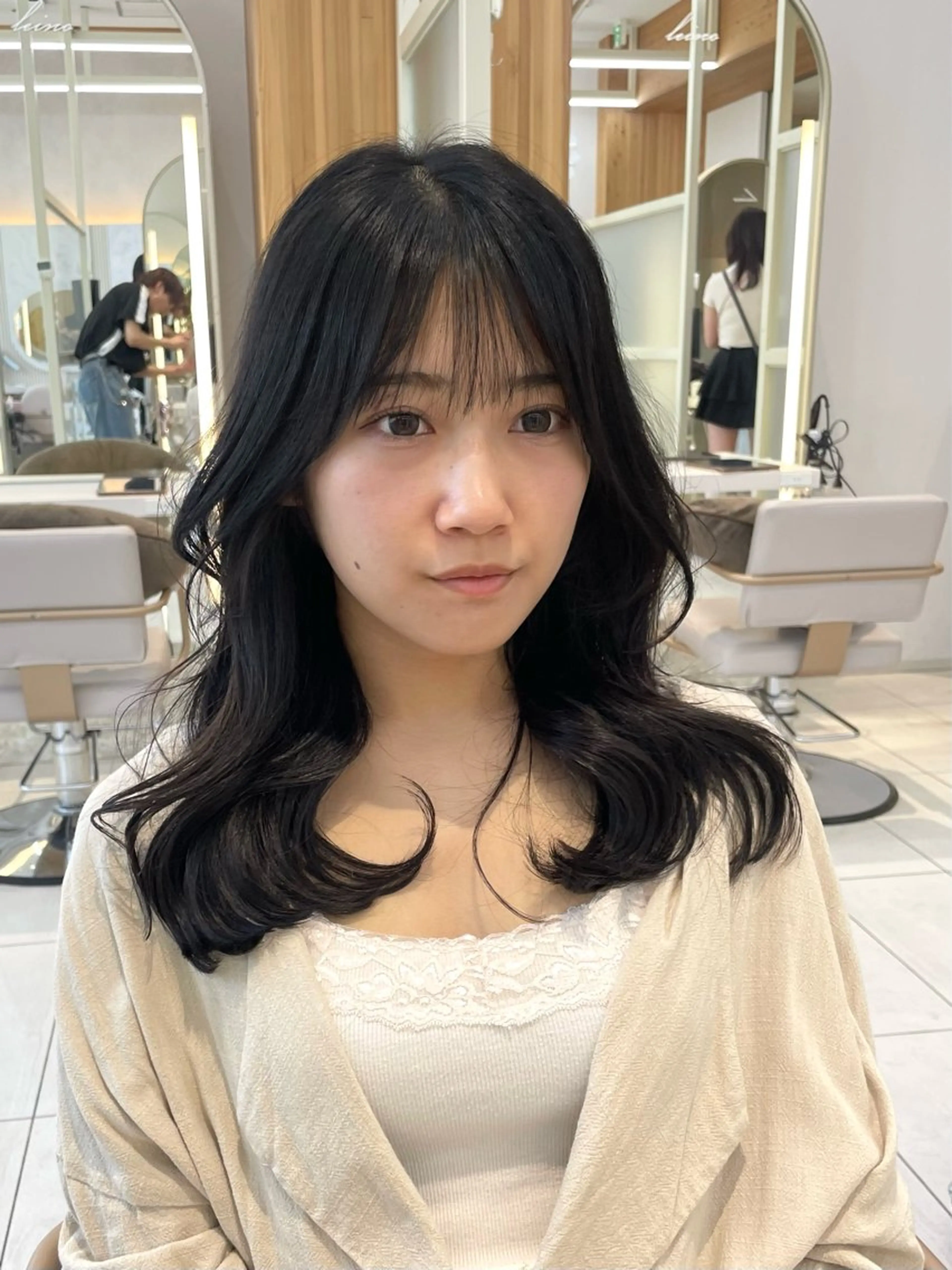 セミロング パーマ 顔周り/透明感カラー /韓国ヘア/TAKUのヘアスタイル