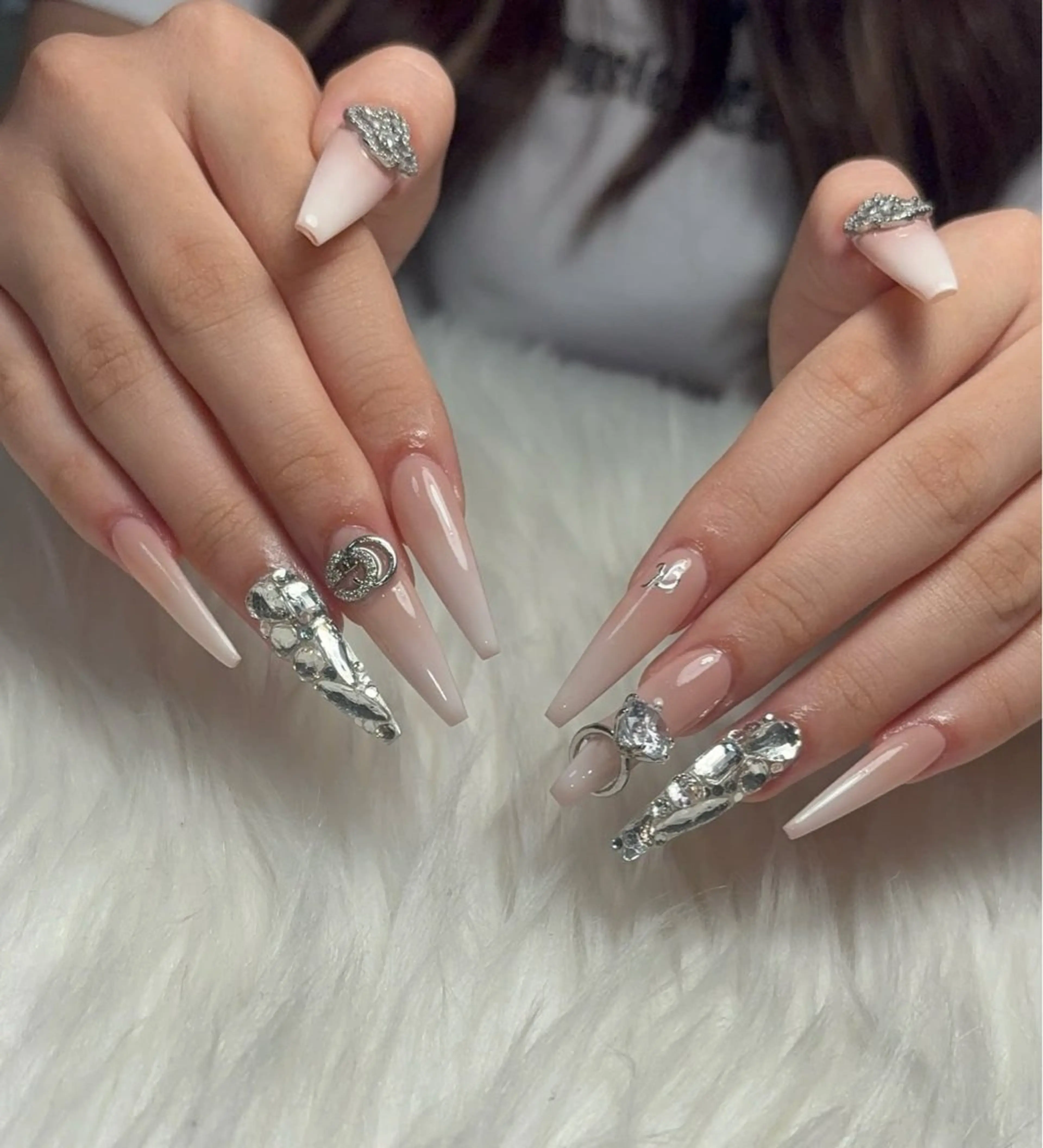 ネイル ハンドネイル ドリスネイルサロン所属・Doris Nail Salonのネイルデザイン