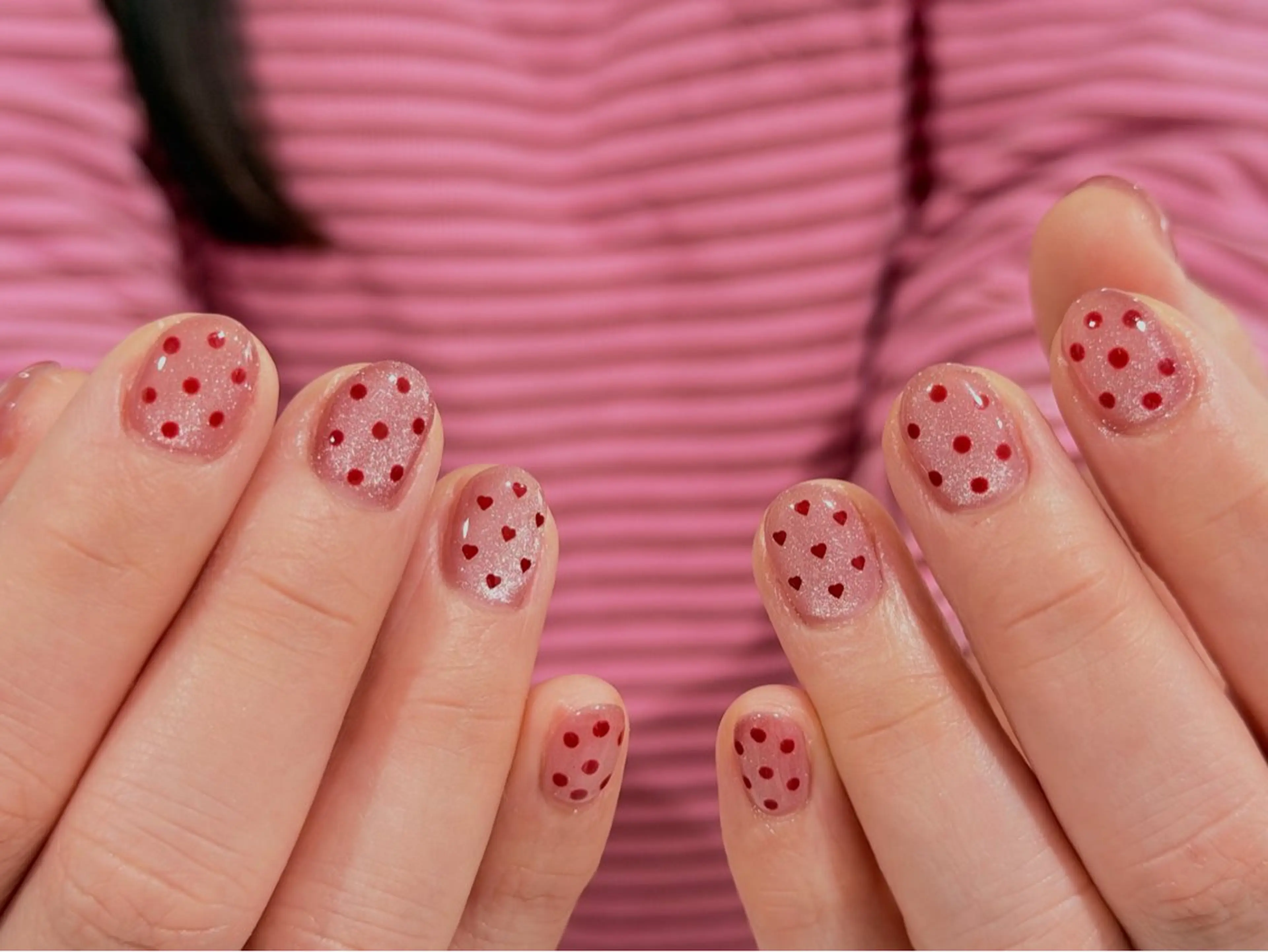 ネイル ドット ハート マグネットネイル 持ち込み ピンク ハンドネイル ANOVA所属・ANOVA アノヴァのネイルデザイン