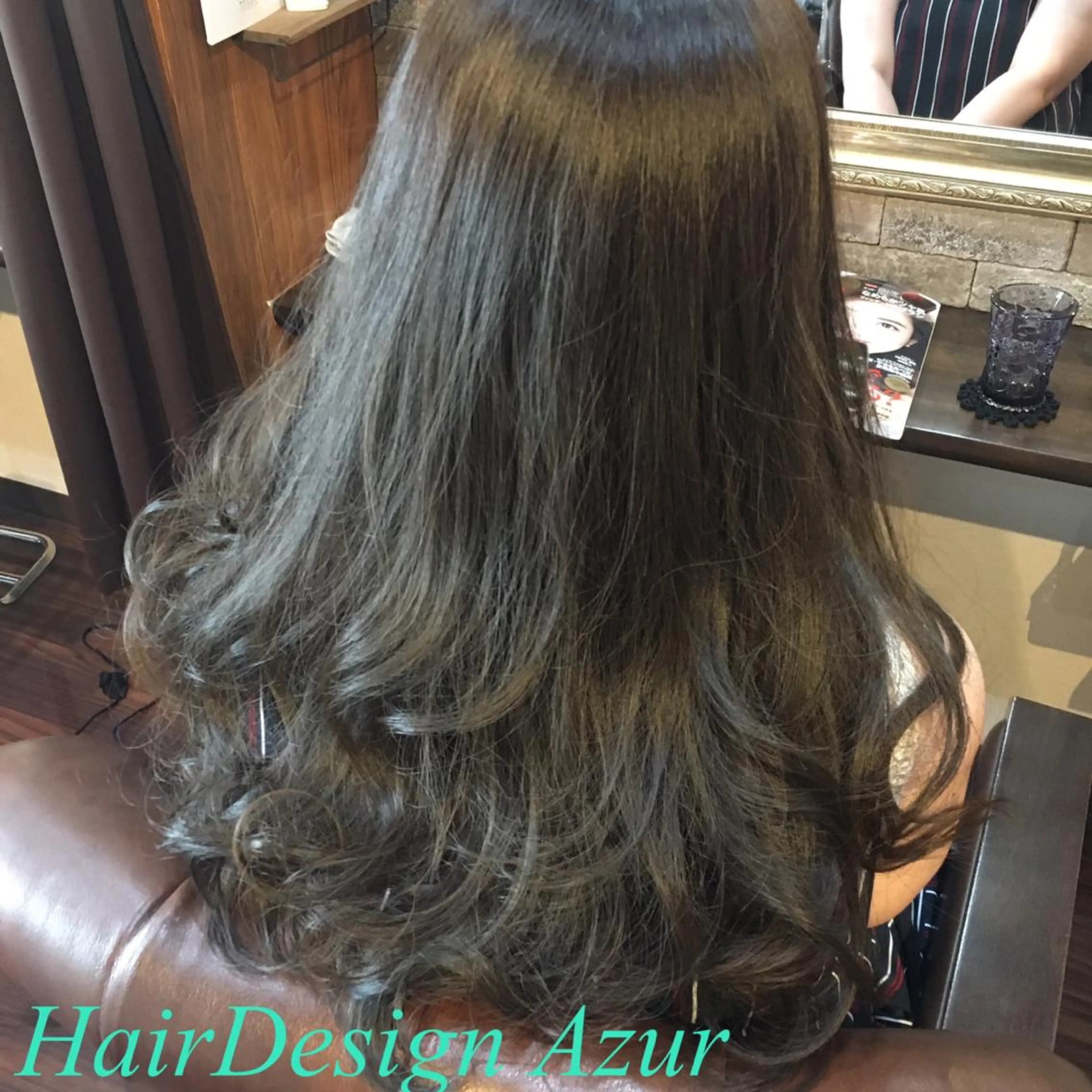 ロング カラー HairDesign Azurのヘアスタイル