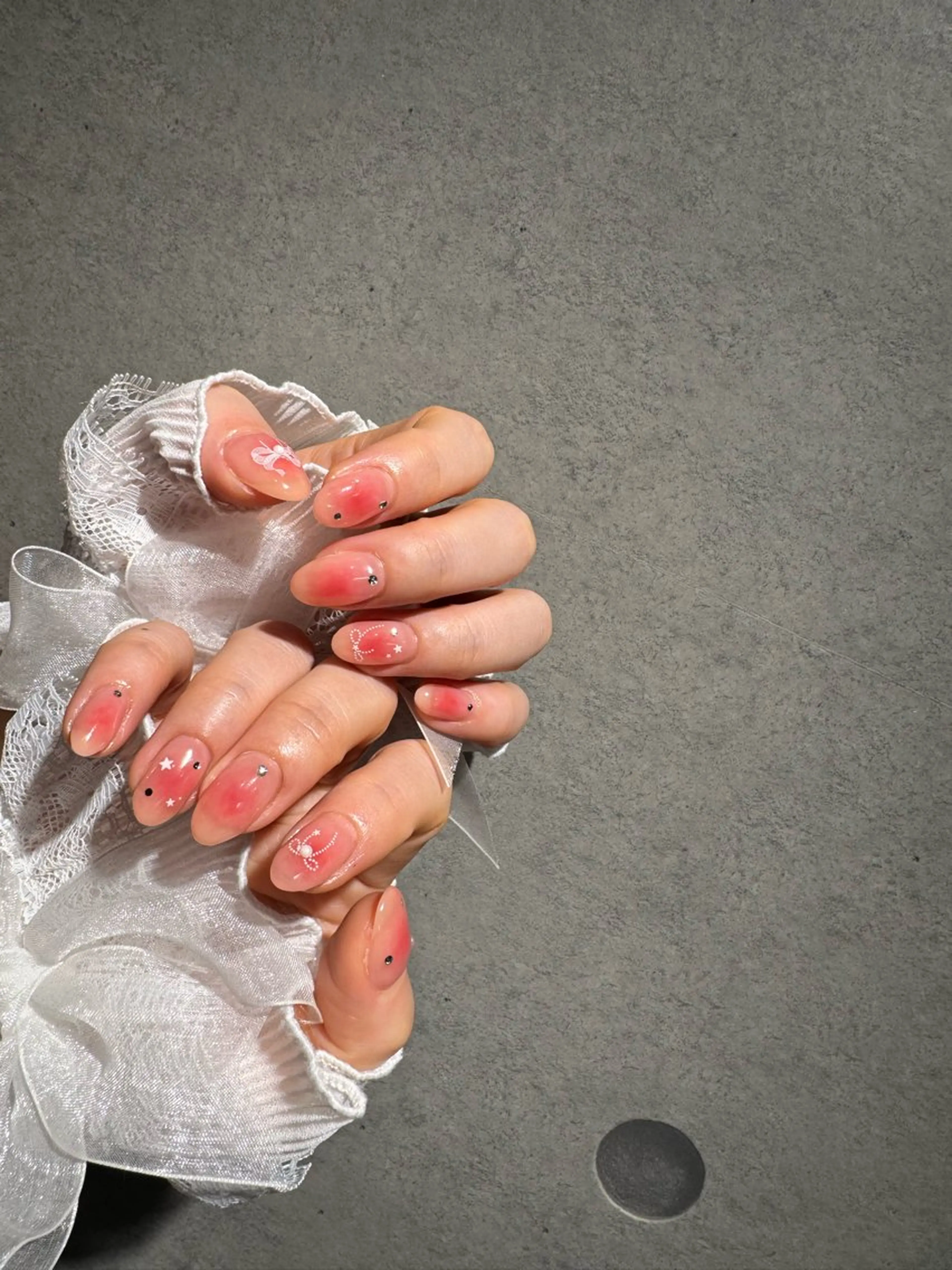 ネイル I-nailロング /ワンホン/キラキラのネイルデザイン