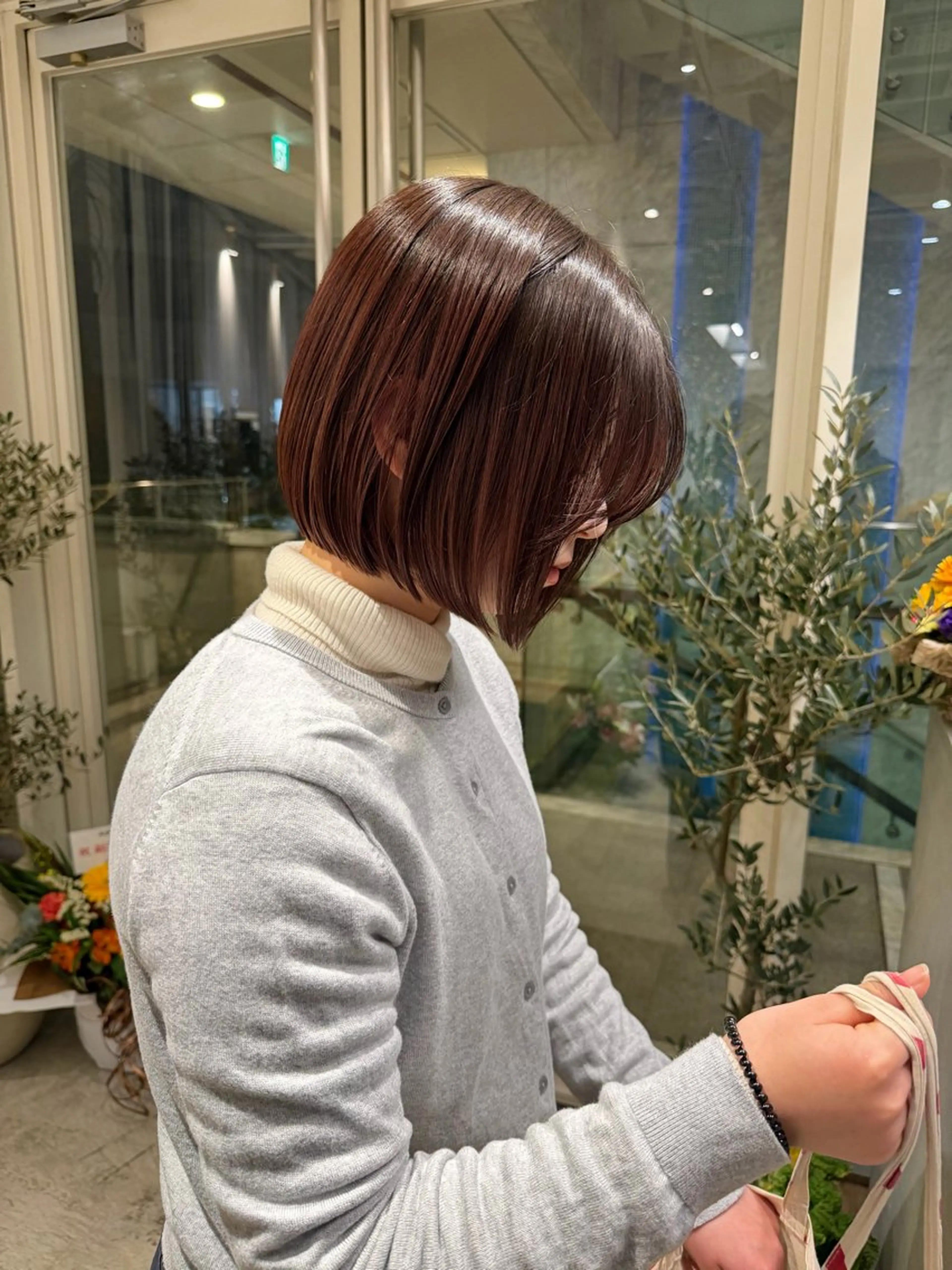 ミディアム ryona🎀 /レイヤーカットのヘアスタイル