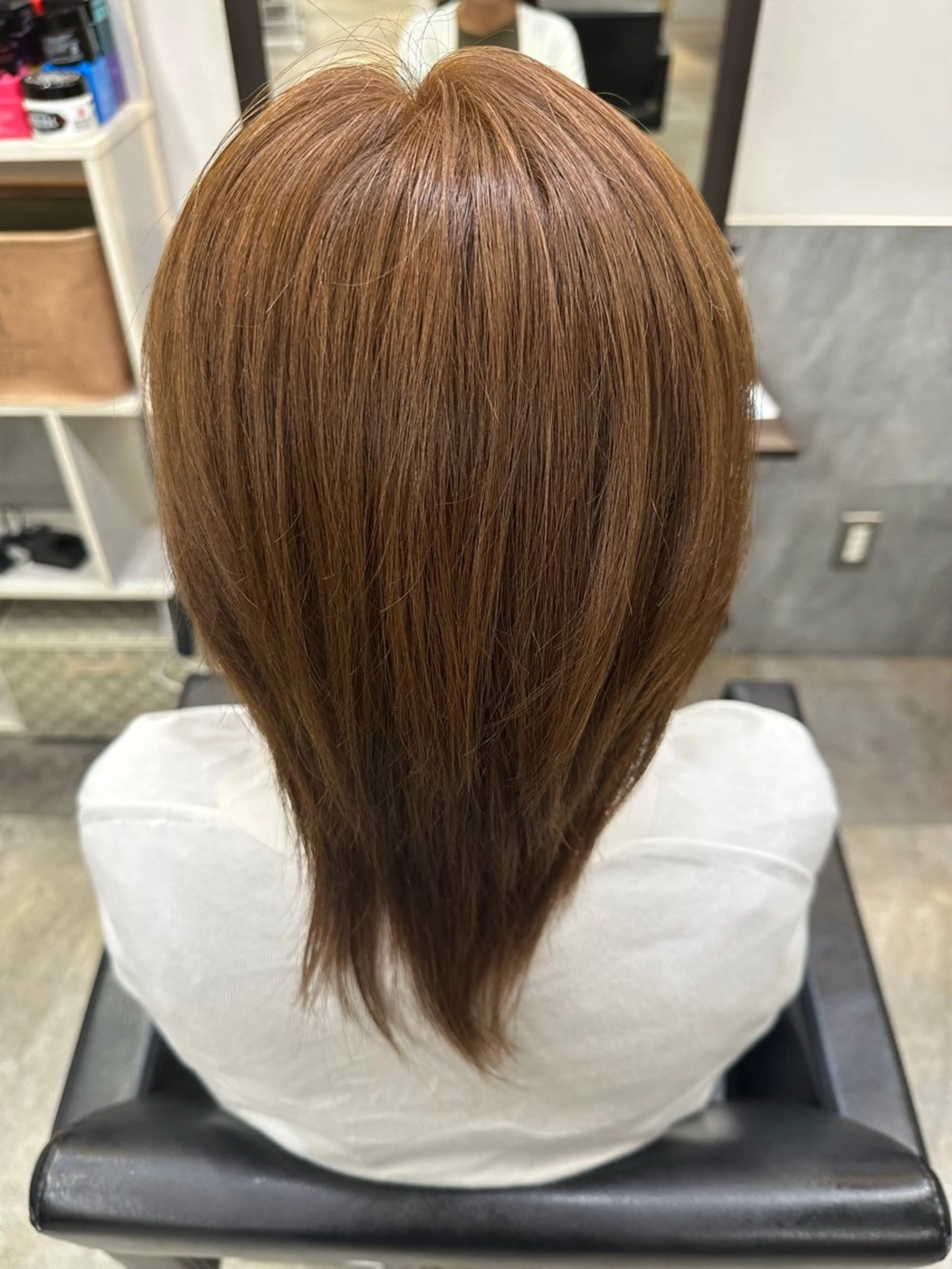 ショート カラー ヘアカラー 伊賀本 夢麻のヘアスタイル