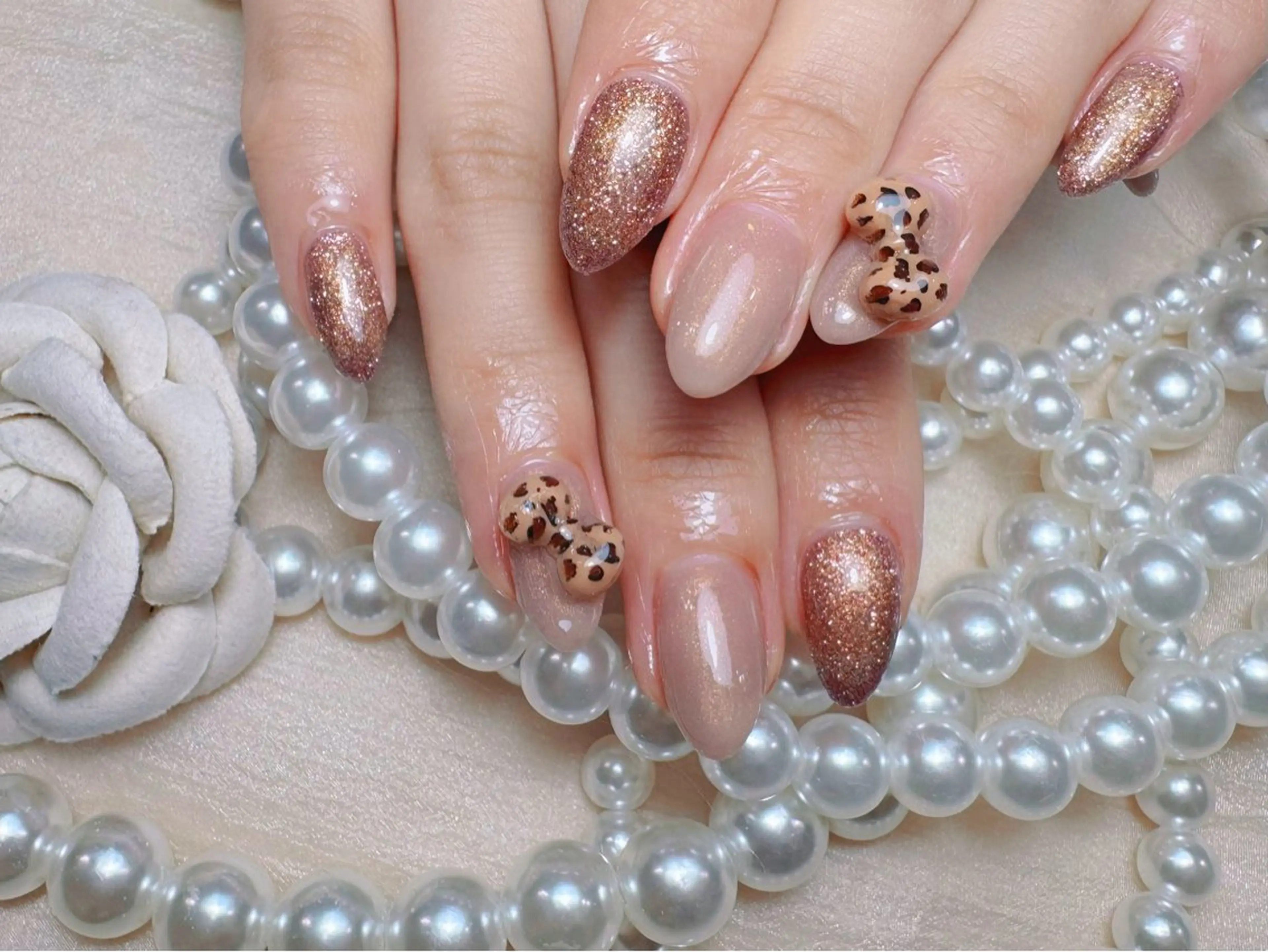 ネイル ハンドネイル マジックミラー所属・マジック ミラーのネイルデザイン