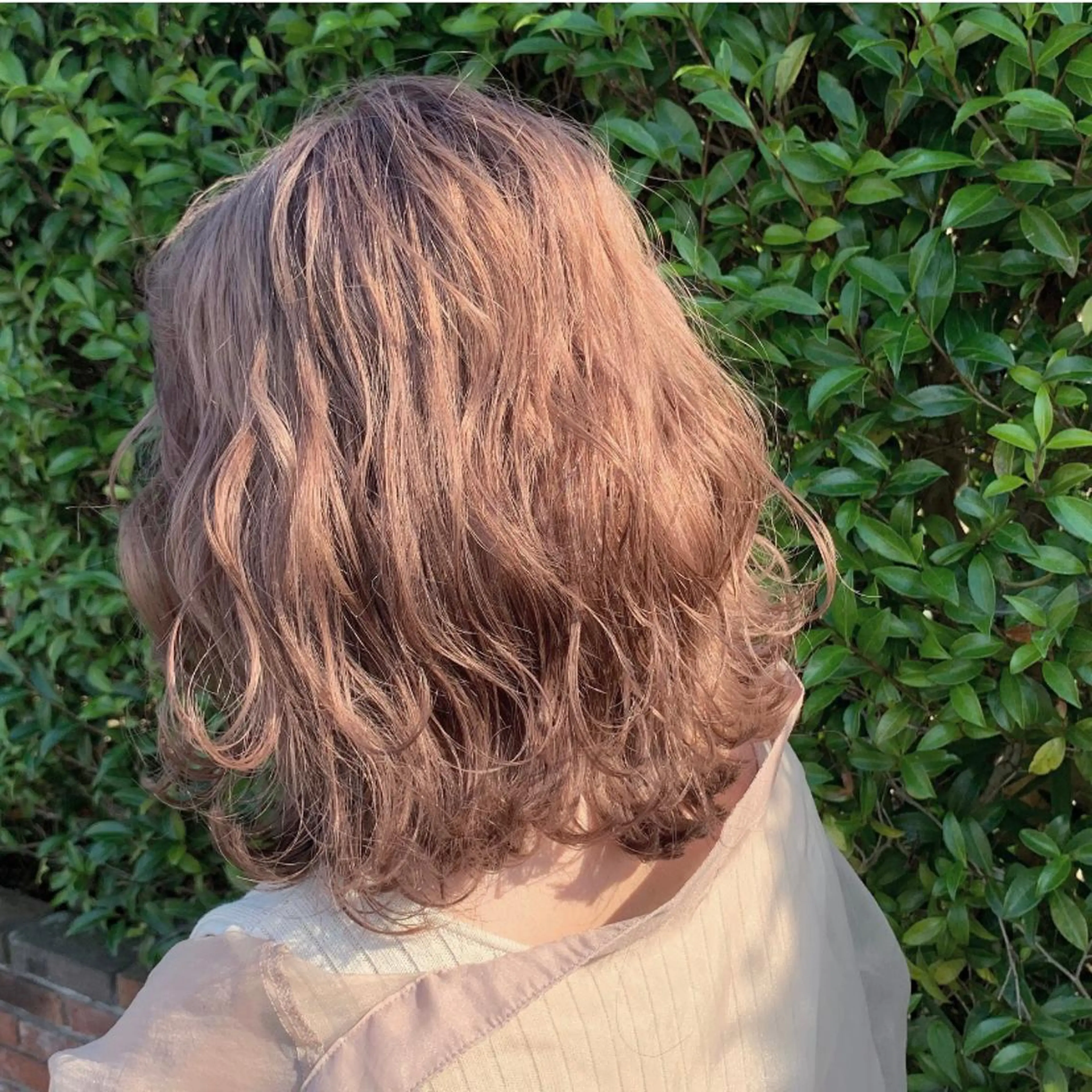 カラー ベージュカラー ミルキーベージュ storiiz所属・本田大輝top designerのヘアスタイル