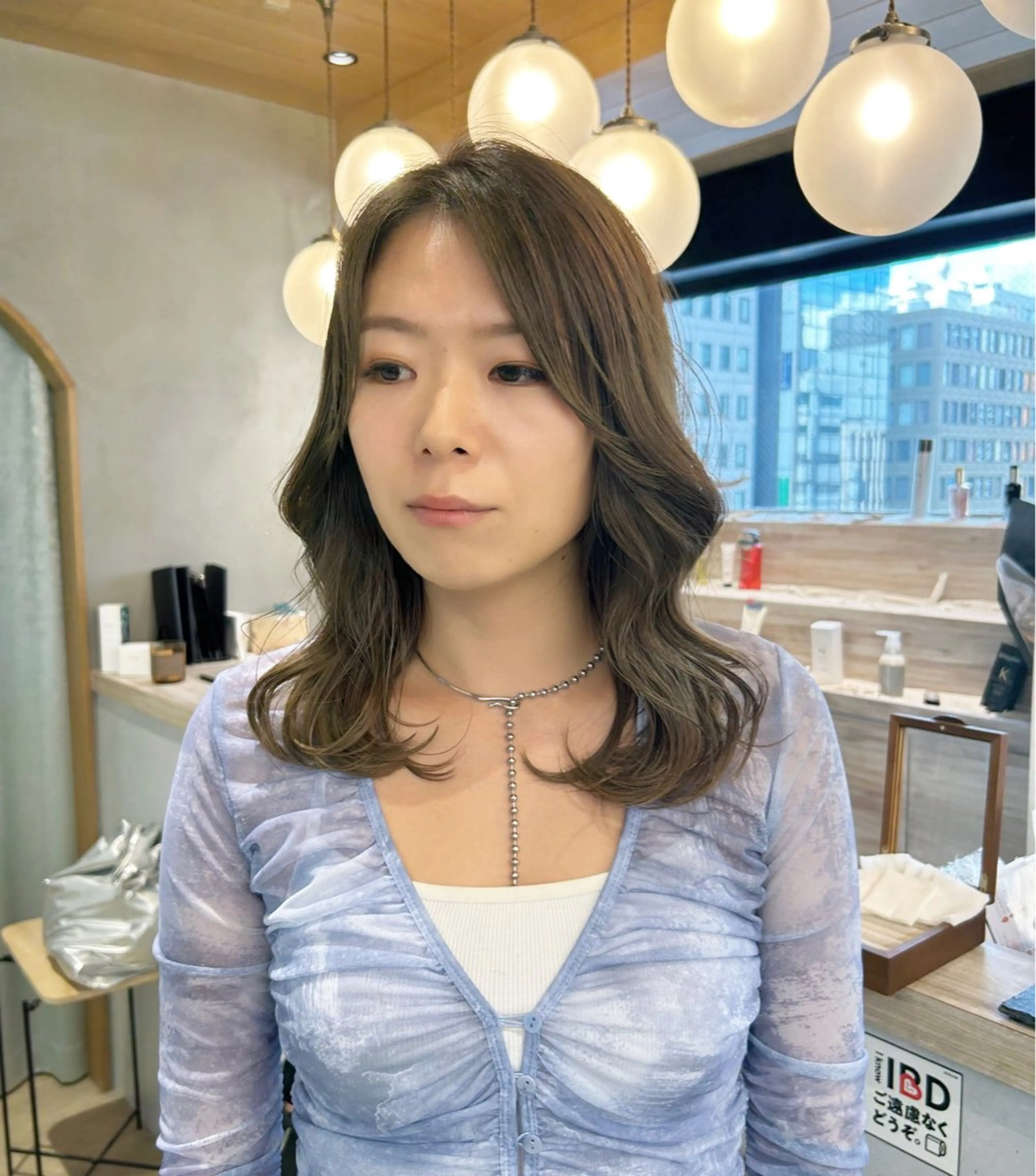 セミロング カット ヘアカラー トリートメント 🩵縮毛矯正/ブリー チ/髪質改善/いつかのヘアスタイル