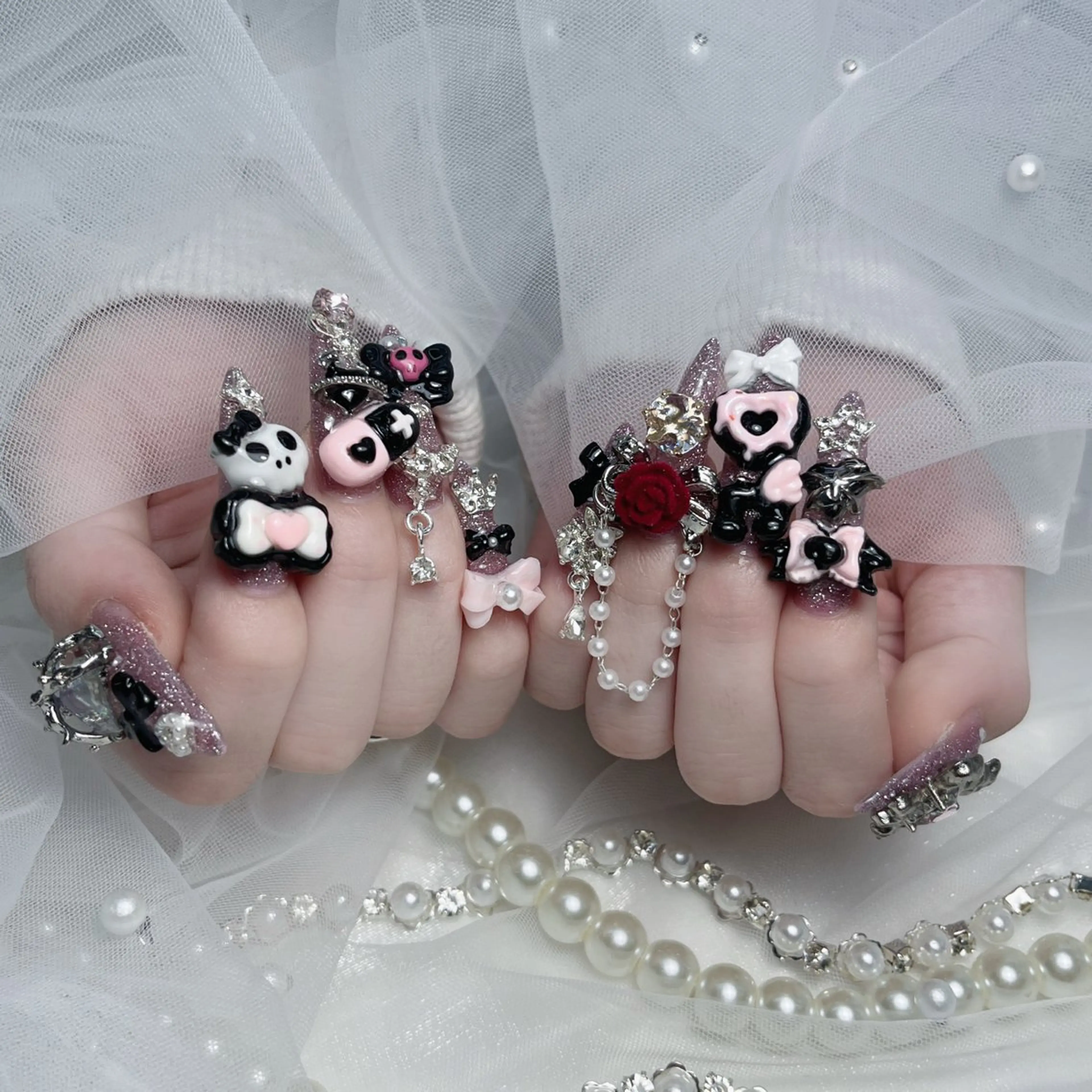 ネイル ハンドネイル ハンドケア Panda chan Novaのネイルデザイン