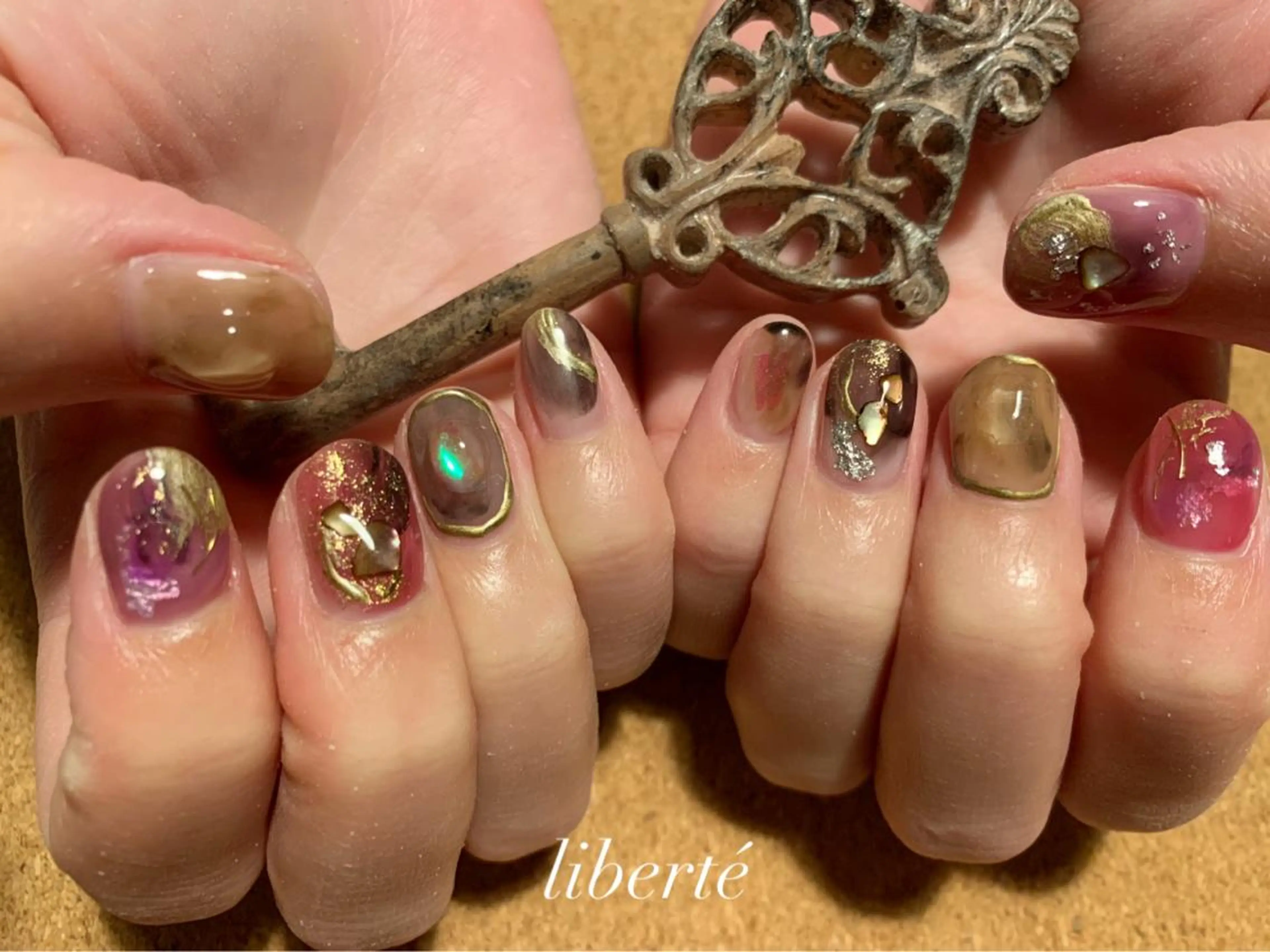 ネイル liberté (リベルテ)のネイルデザイン