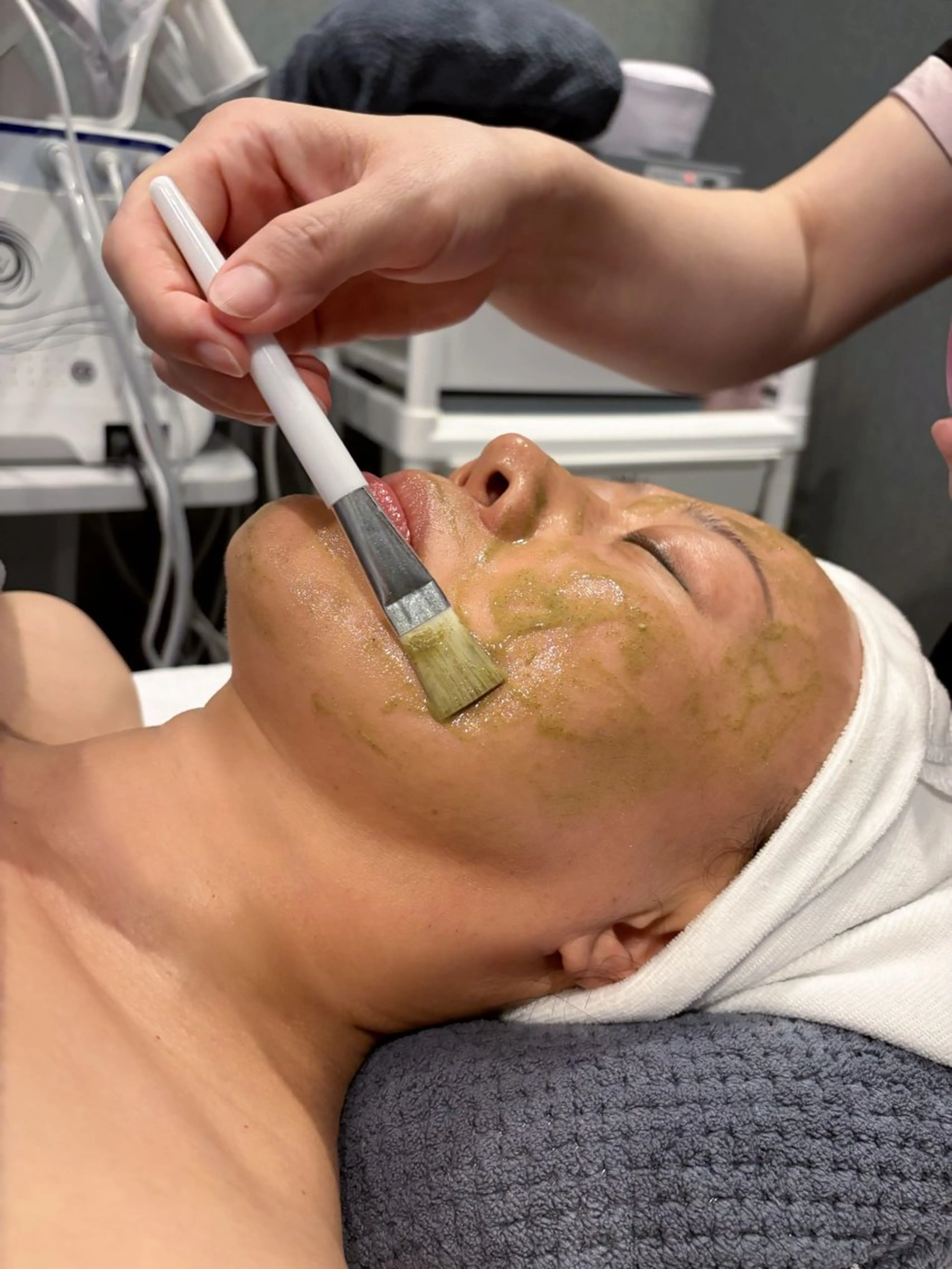 100％天然ハーブピーリング60分🌿の写真