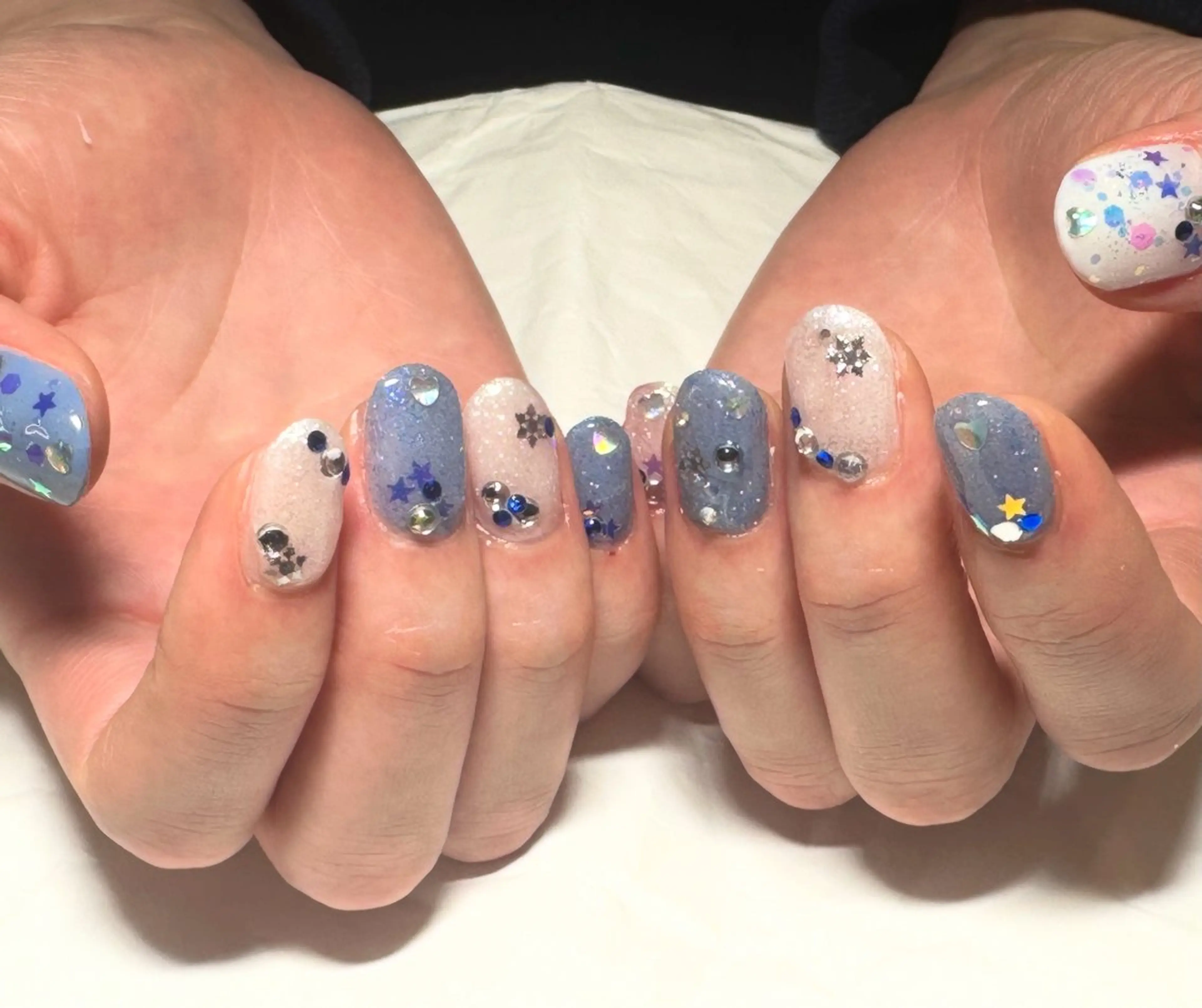 ネイル e.nail所属・🍎吉田 恵里🍎のネイルデザイン