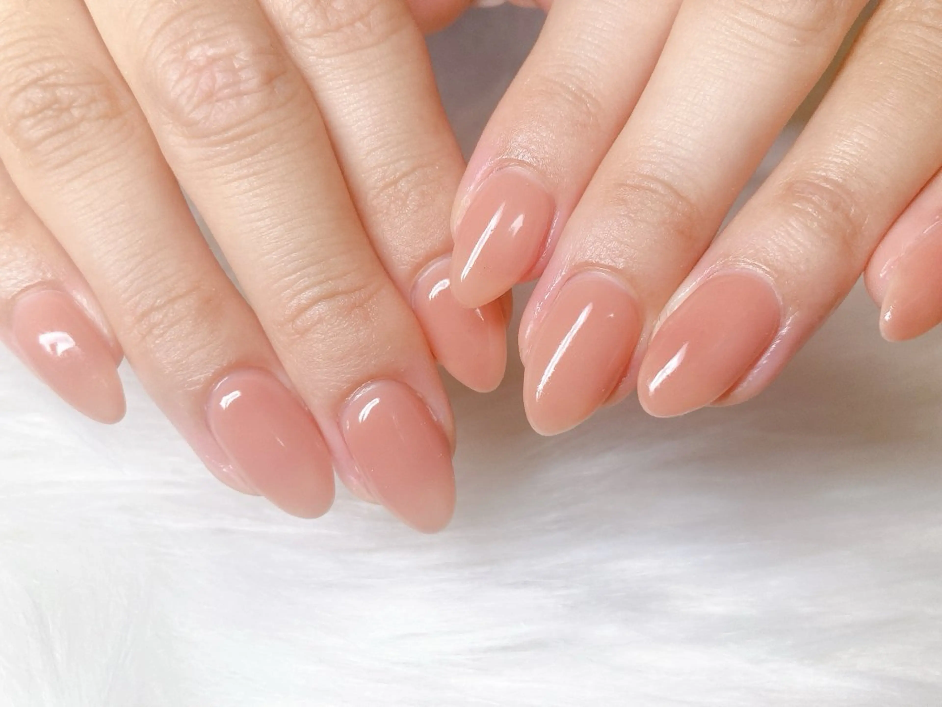 ネイル ECLAT エクラ所属・寺山 千鶴のネイルデザイン