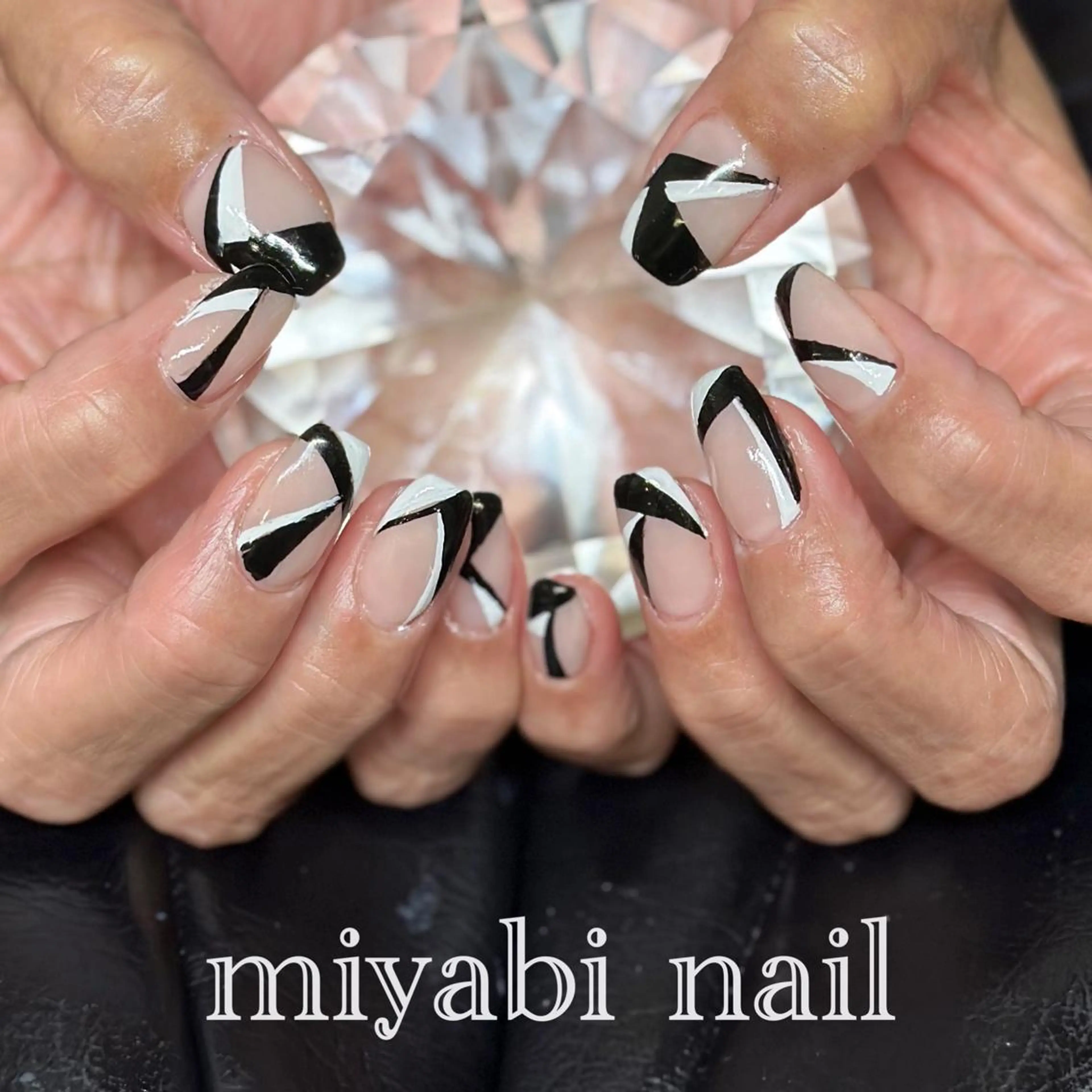 ネイル アートネイル ジェルネイル 持ち込み ピンク ホワイト ハンドネイル miyabi nail 桂川駅近くのネイルデザイン