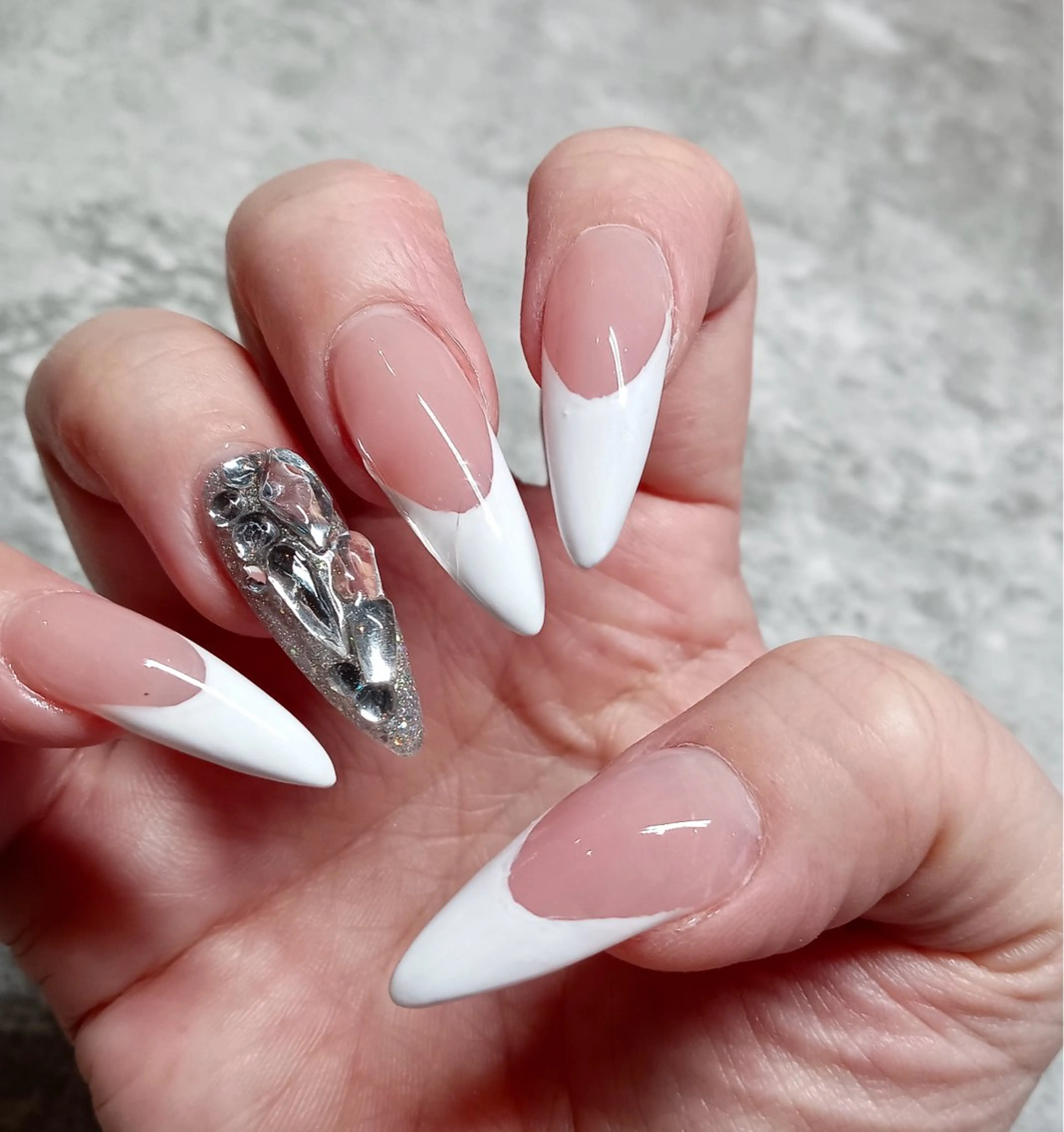 ネイル フレンチネイル nail salon INFINITY所属・nail salon INFINITYのネイルデザイン