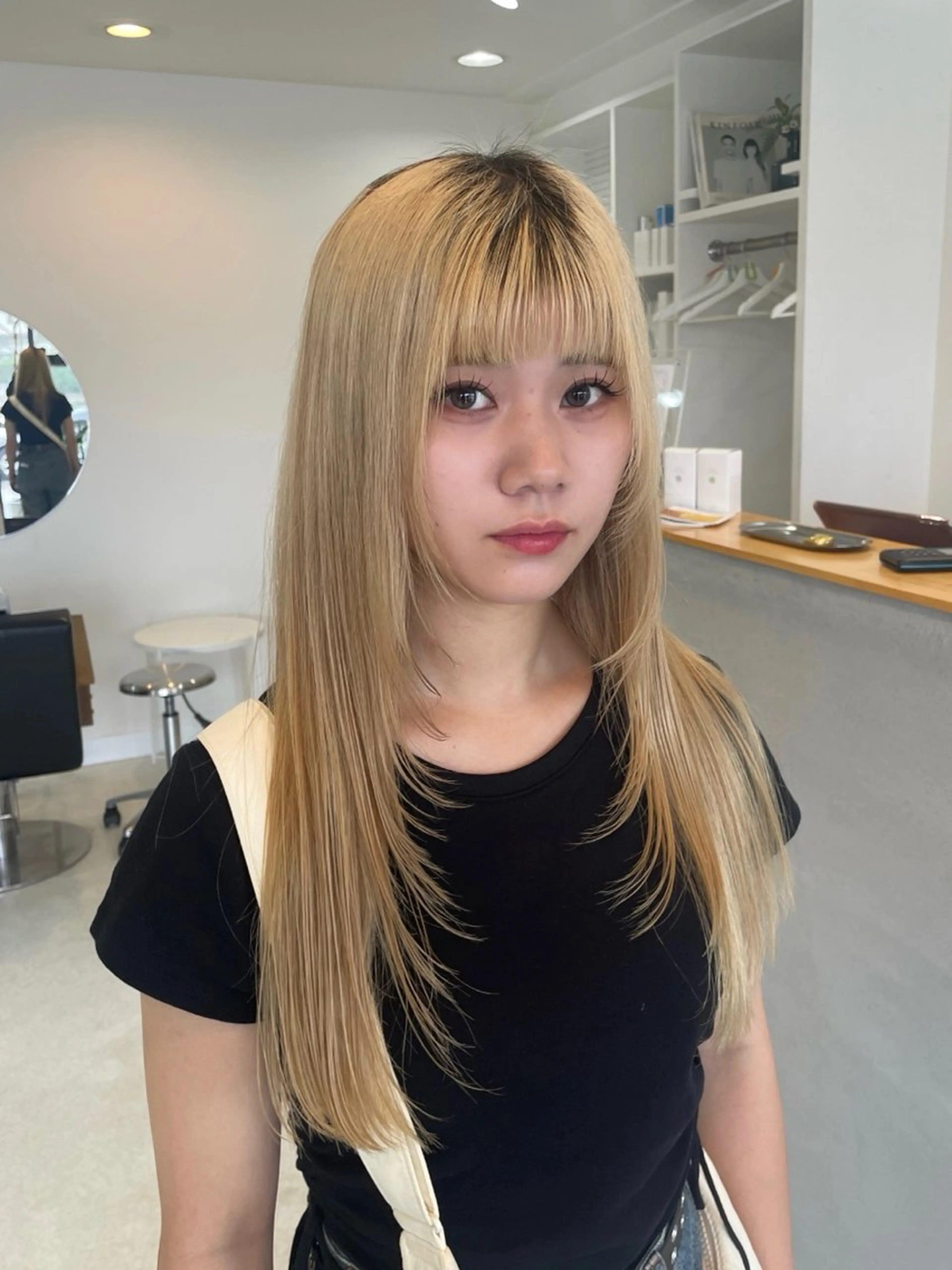 ロング レイヤーカット カット 前川 瑞希のヘアスタイル