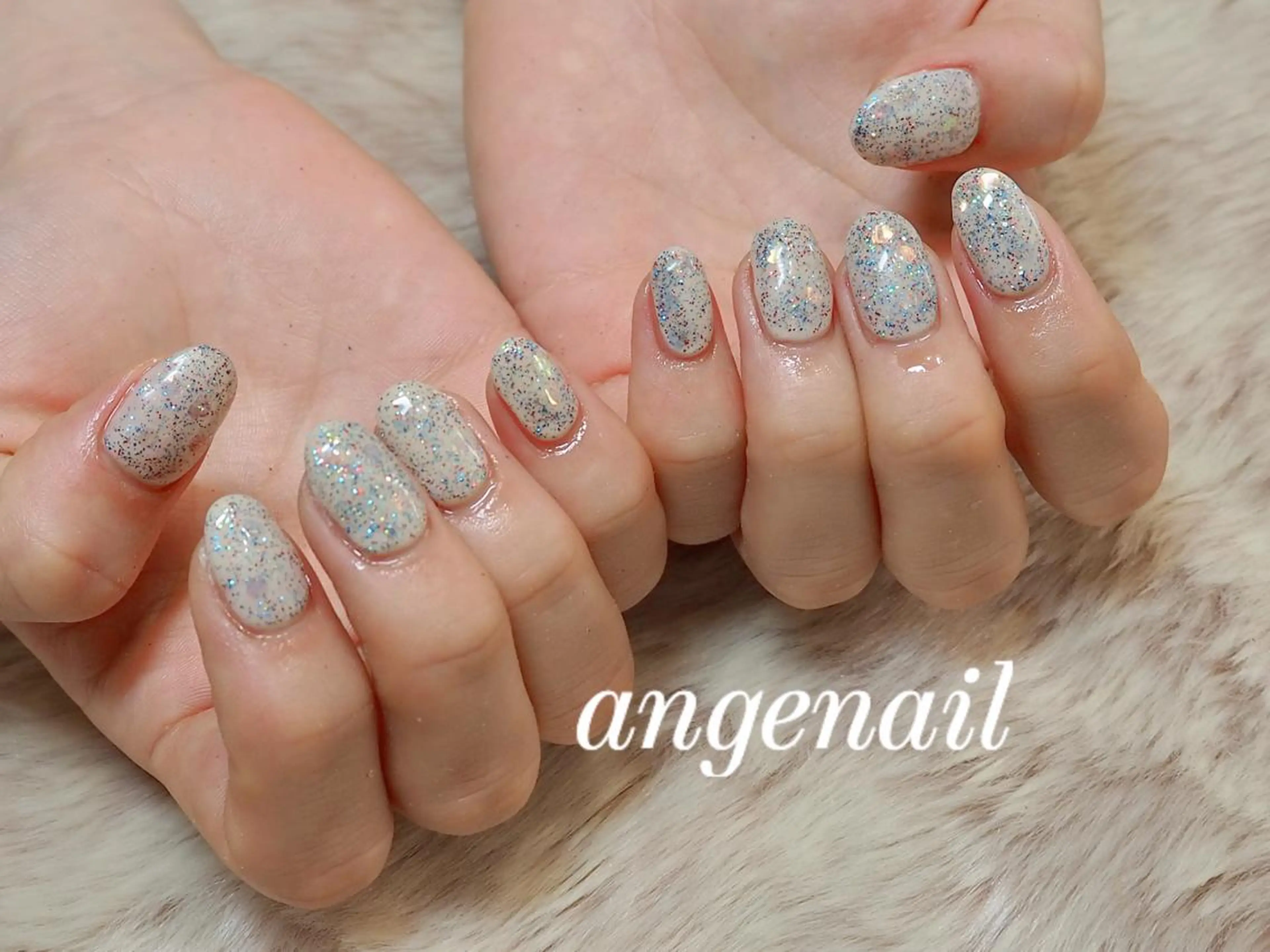 ネイル ハンドネイル オーナーネイリスト MAKIのネイルデザイン