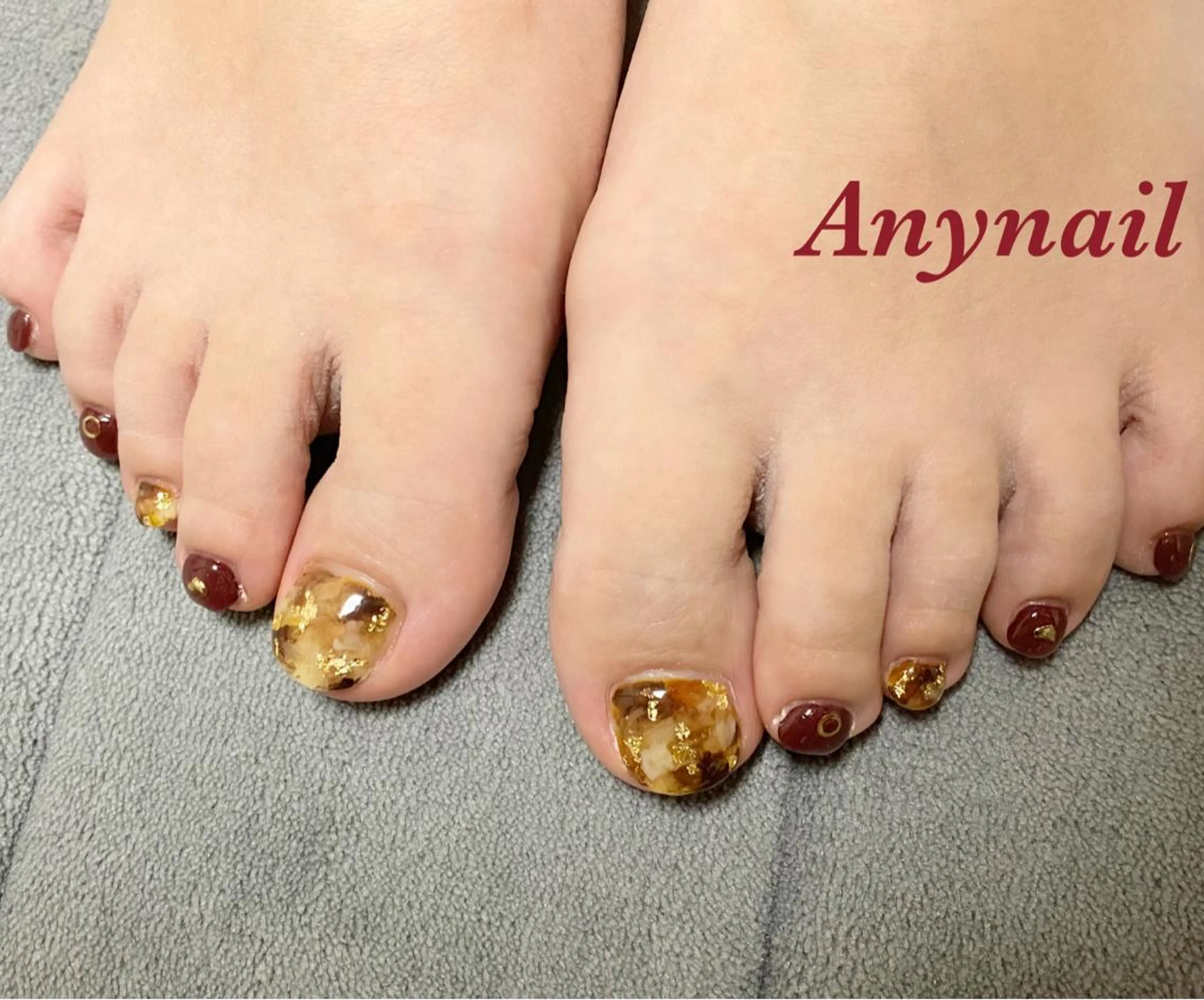 ネイル べっ甲ネイル ブルー ボルドー フットネイル 冬ネイル 岩澤 恵子のネイルデザイン