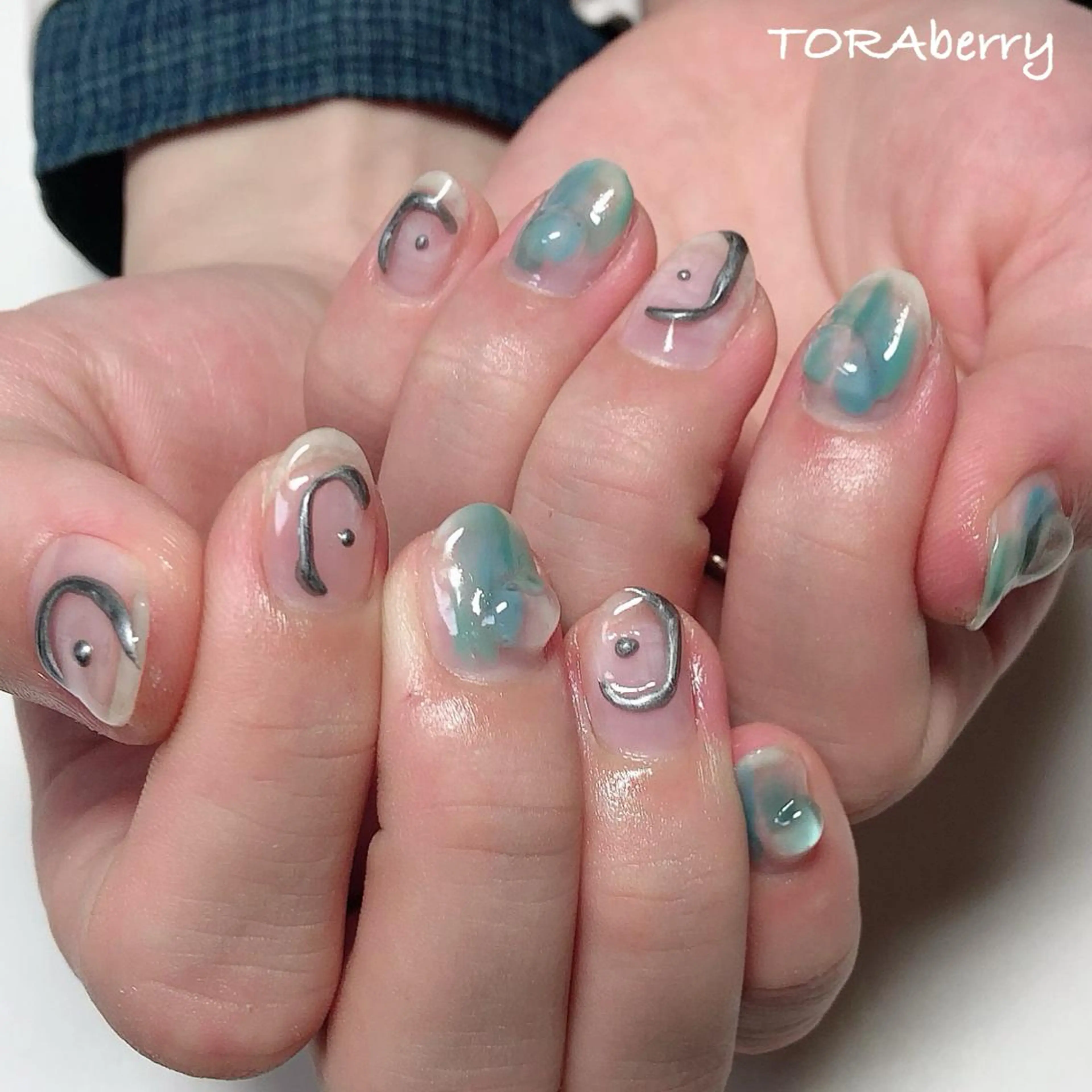 ネイル ハンドネイル ネイリスト なつみのネイルデザイン