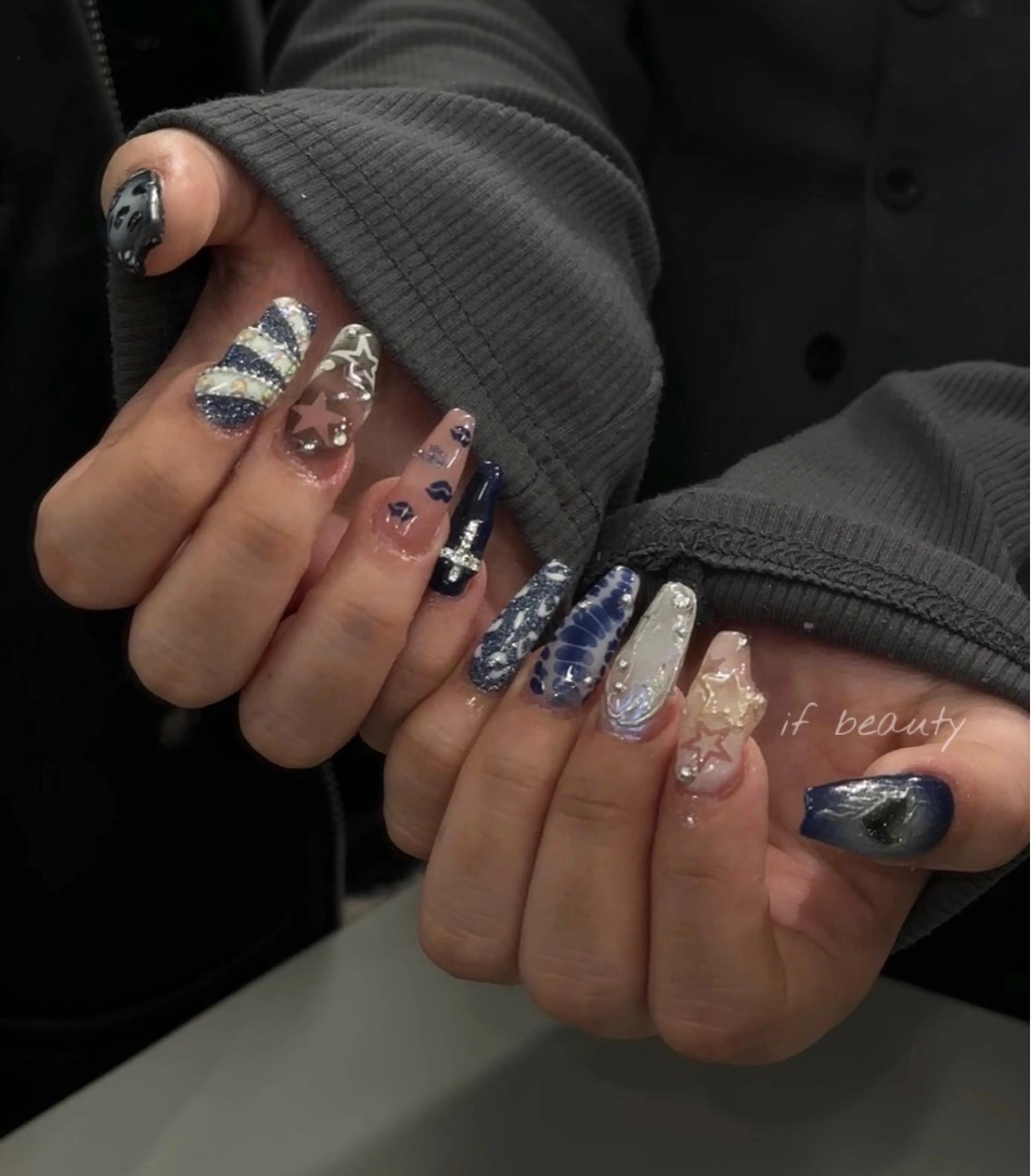 ネイル アートネイル ジェルネイル パラジェル ワンホンネイル ハンドネイル if Hair＆Nail Salon所属・IKA /海外ネイル /個性派/ワンホンのネイルデザイン