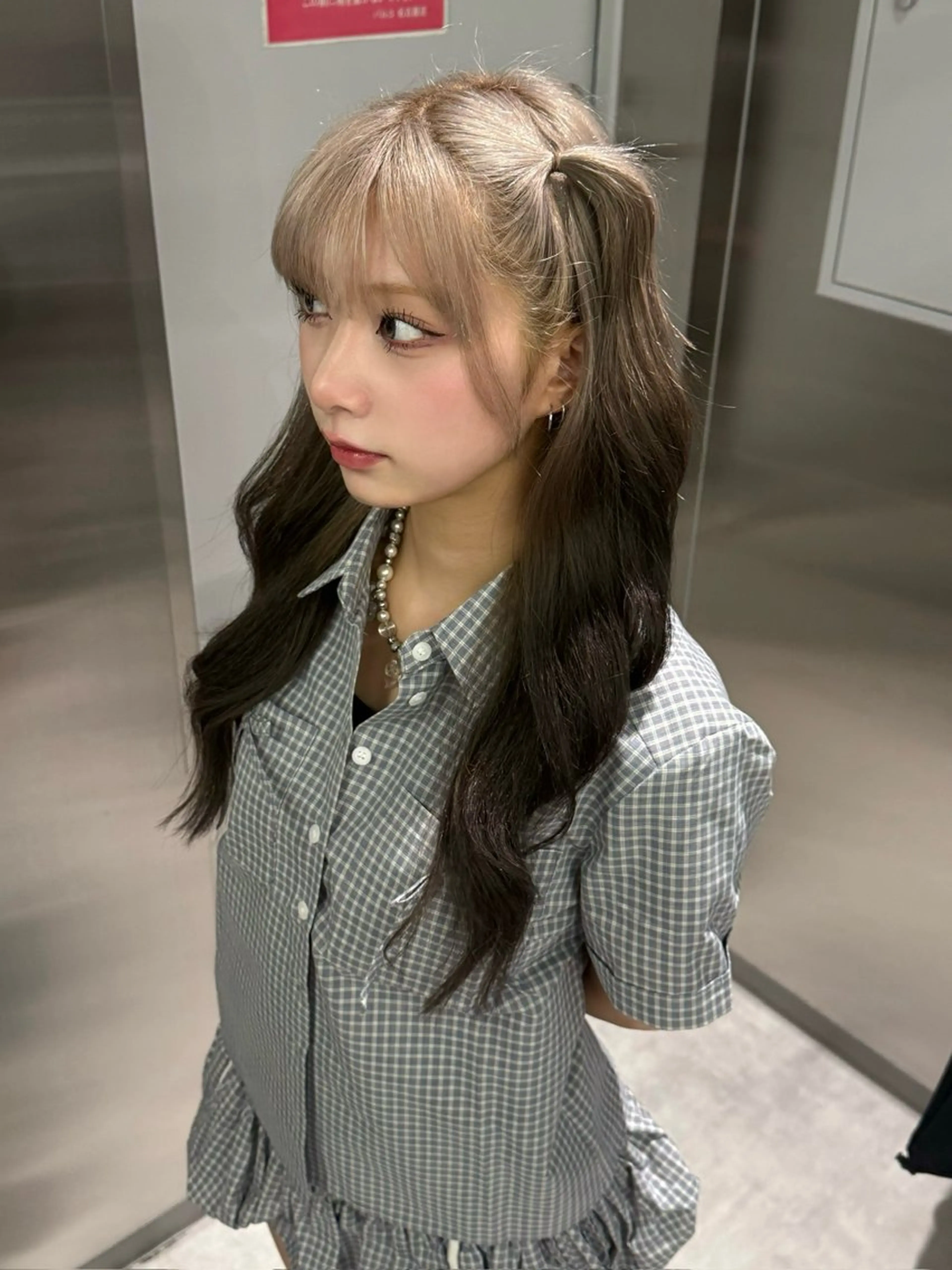 セミロング カラー デザインカラー ヘアカラー 名古屋／デザイン／ ブリーチ/松井亮磨のヘアスタイル