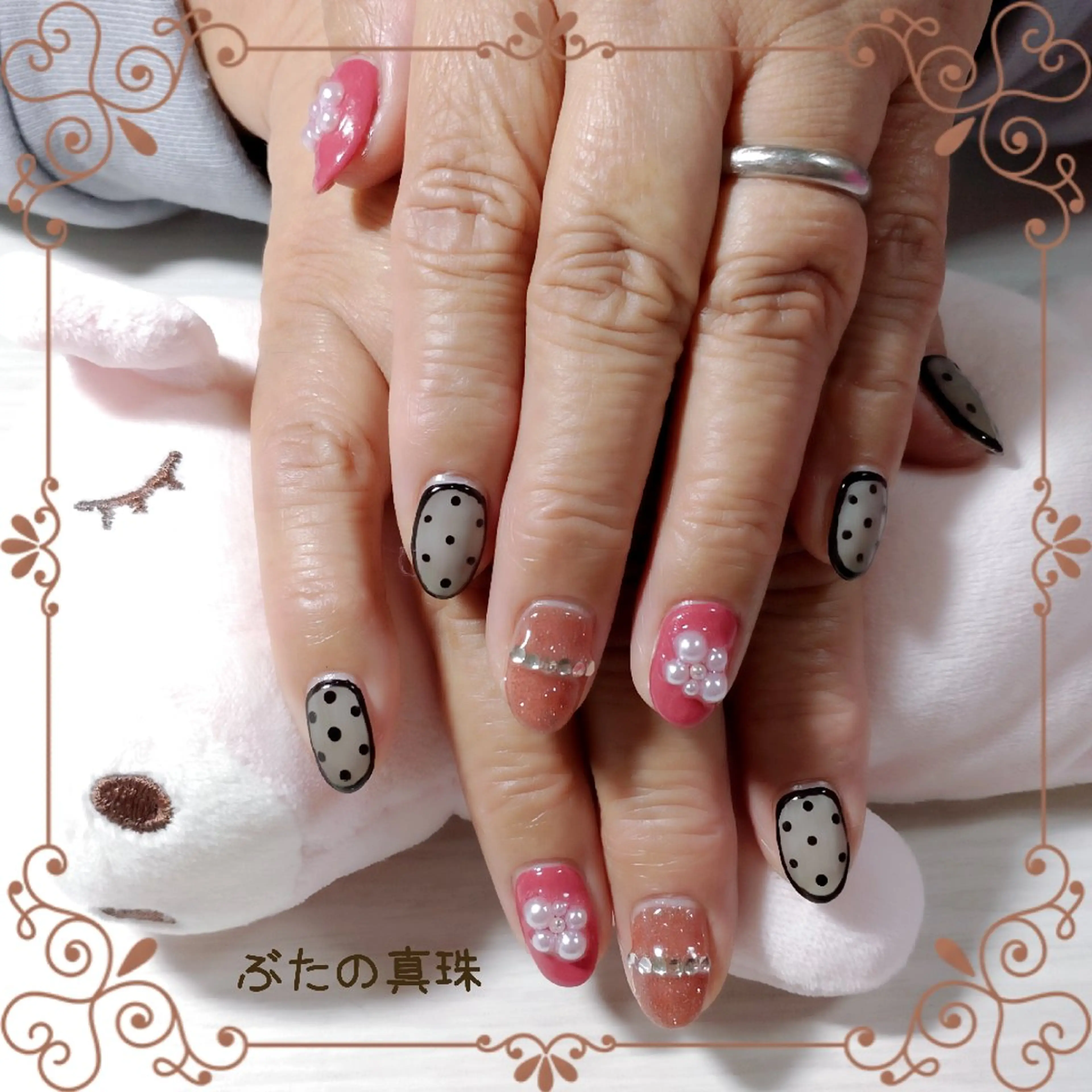 ネイル ガーリー ハンドネイル 林 珠里のネイルデザイン