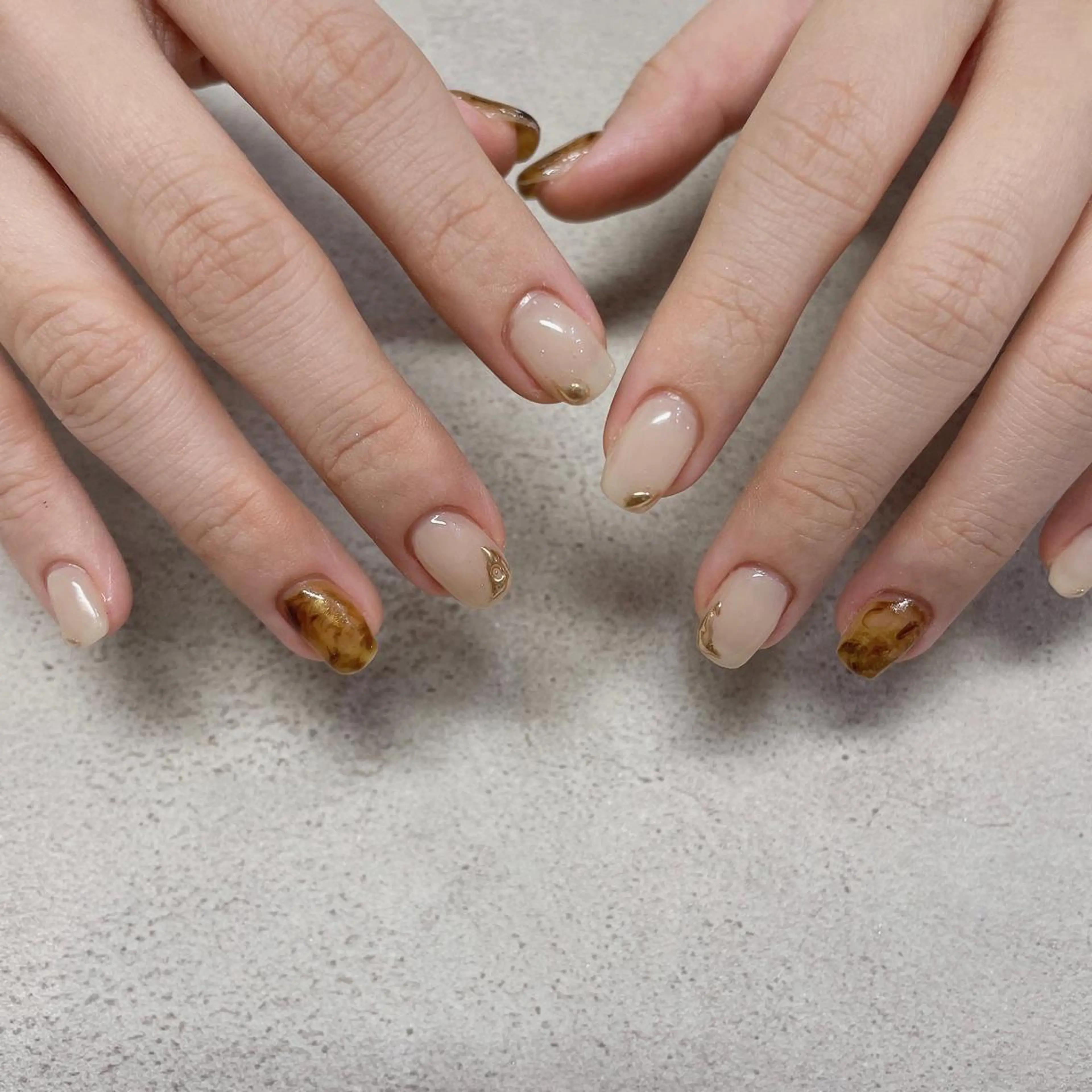 ネイル ニュアンスネイル ニュアンス🌿‬ Aivy./アイビーのネイルデザイン