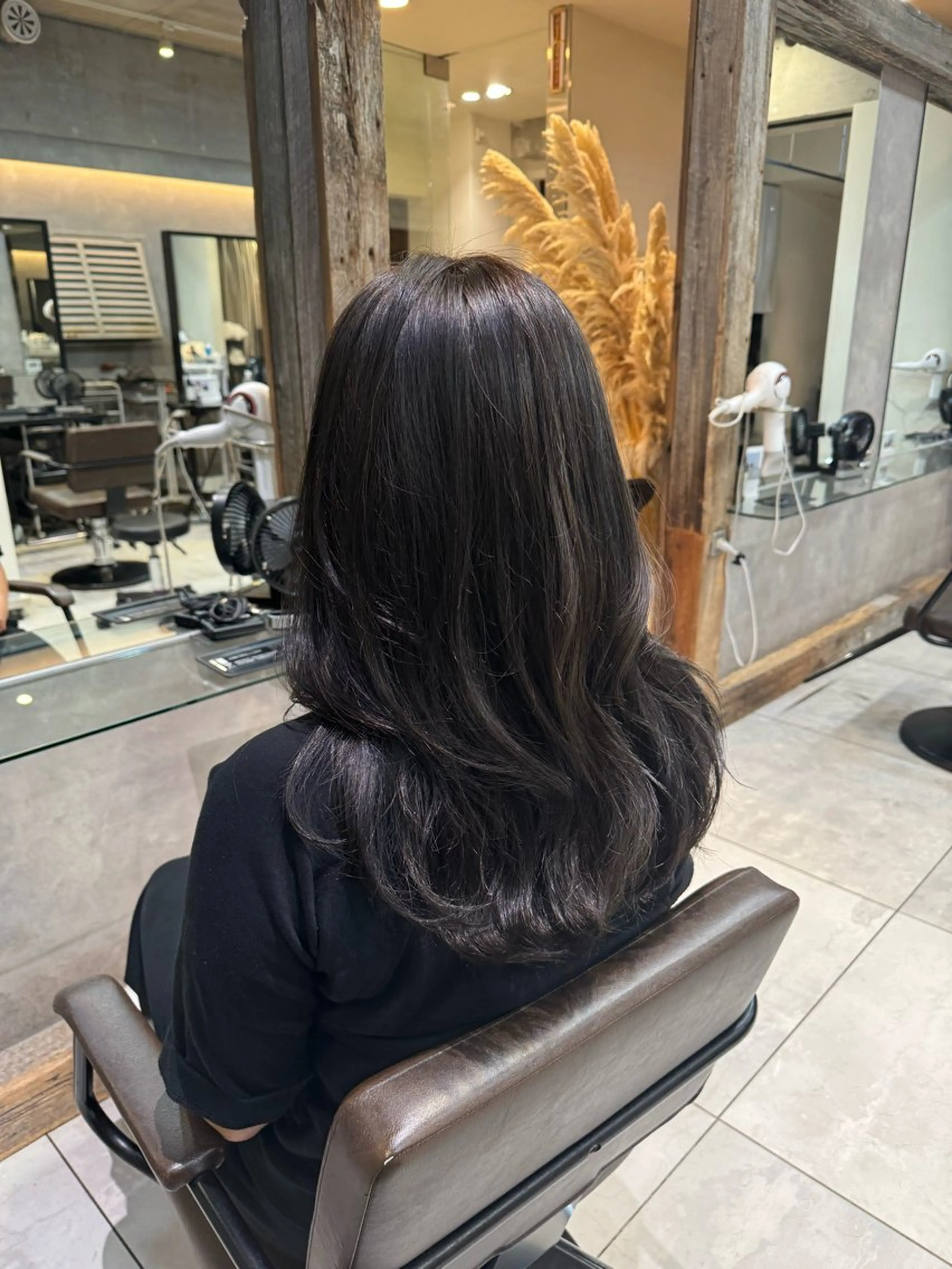 セミロング ヘアカラー rioカット縮毛 矯正♡韓国レイヤーのヘアスタイル