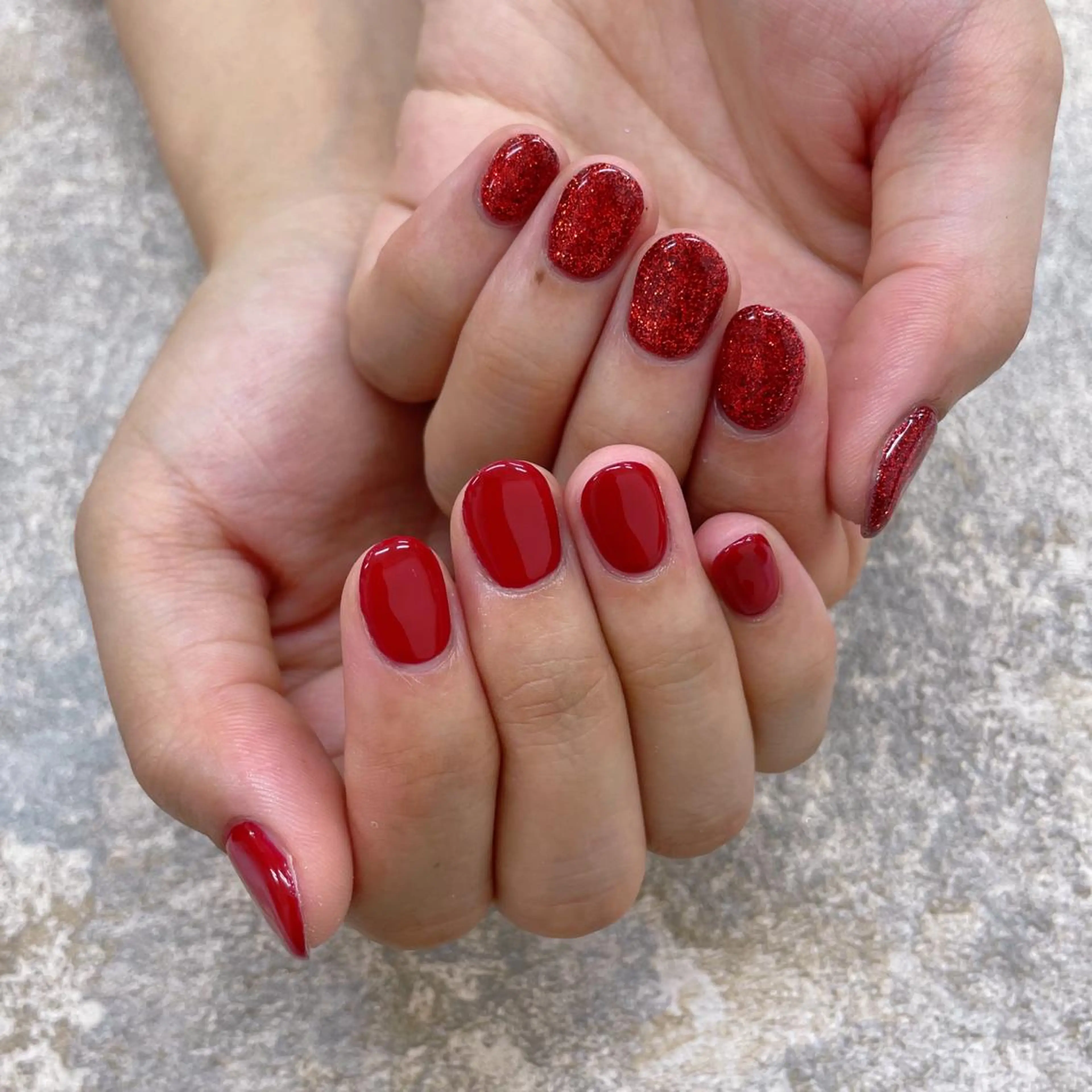 ジェルワンカラー 2色までOK☆オフなし　(フラッシュ、マグネットネイルは6000円)の写真