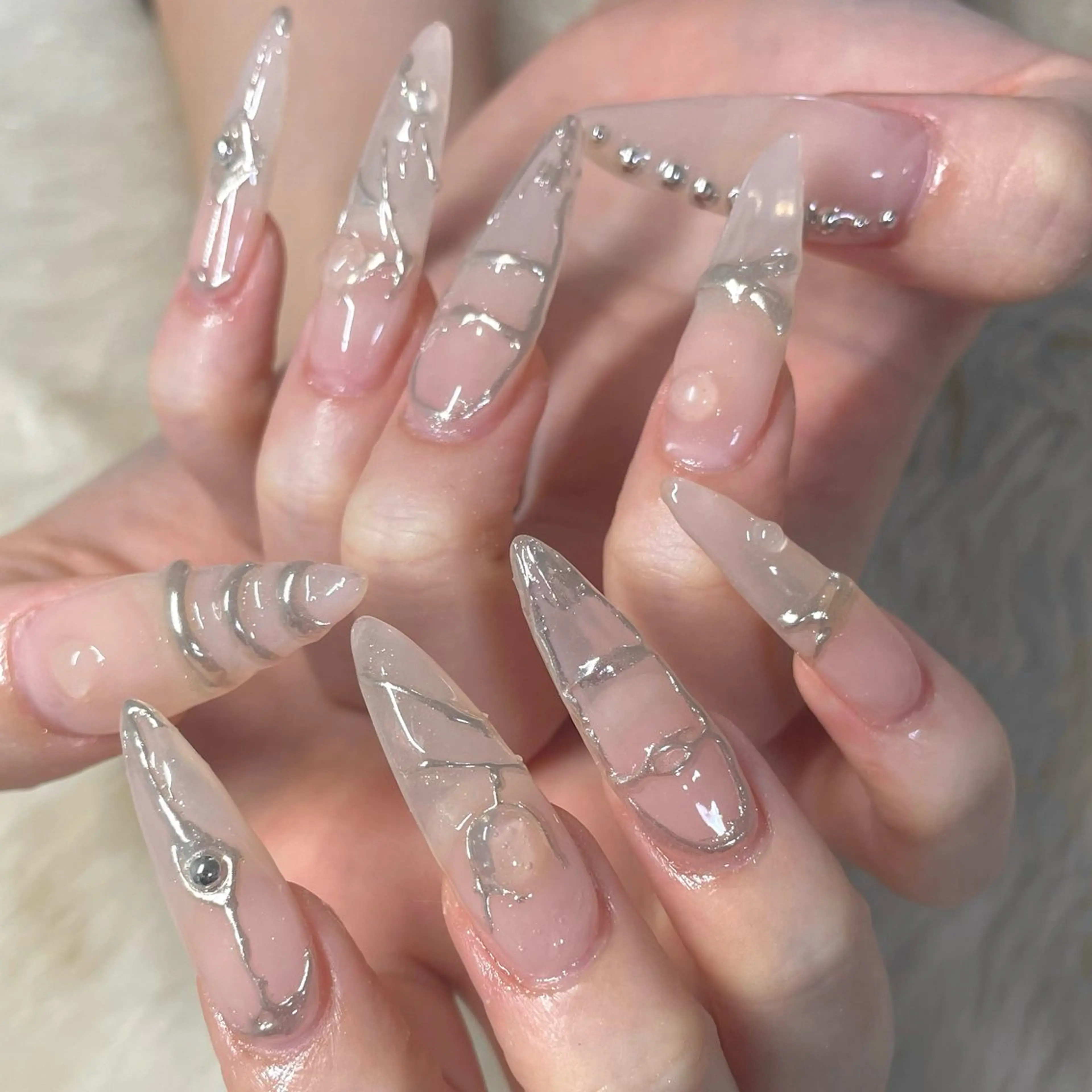 ネイル ハンドネイル 黒川 実祐のネイルデザイン