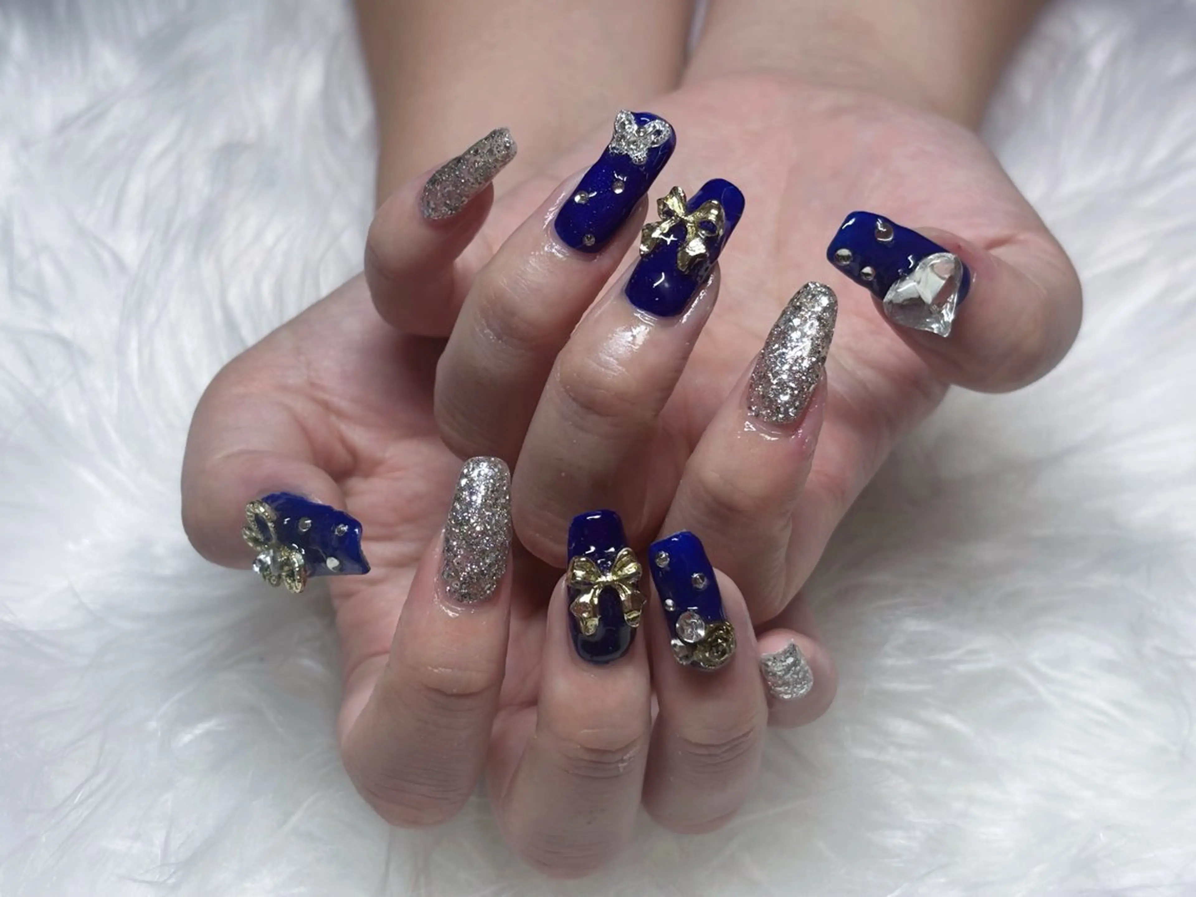 ネイル ハンドネイル フットネイル 番園 あかねのネイルデザイン