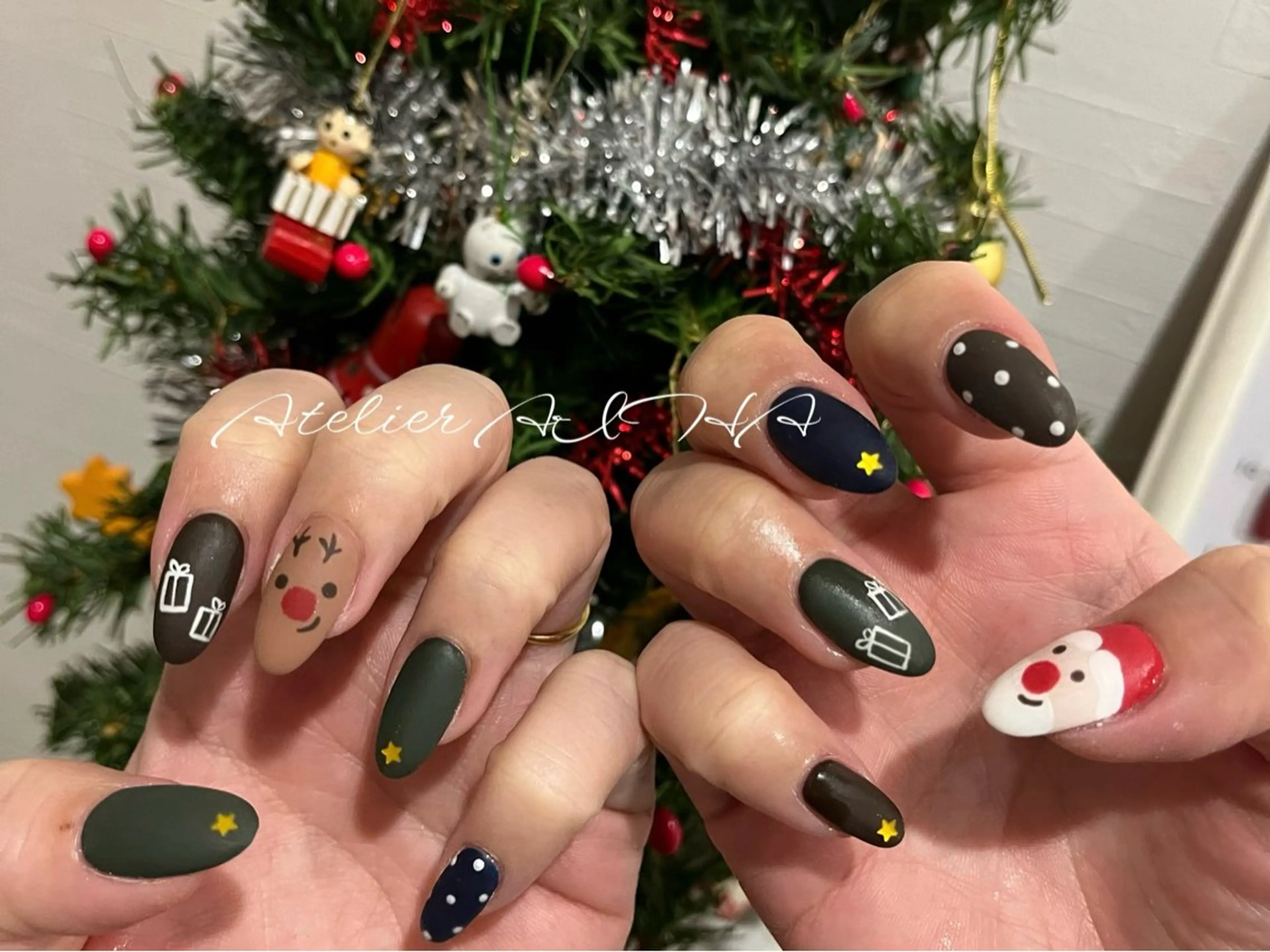 ミディアム ハンドネイル アトリエAIHA所属・アトリエAIHA★ フィルイン推奨サロンのネイルデザイン