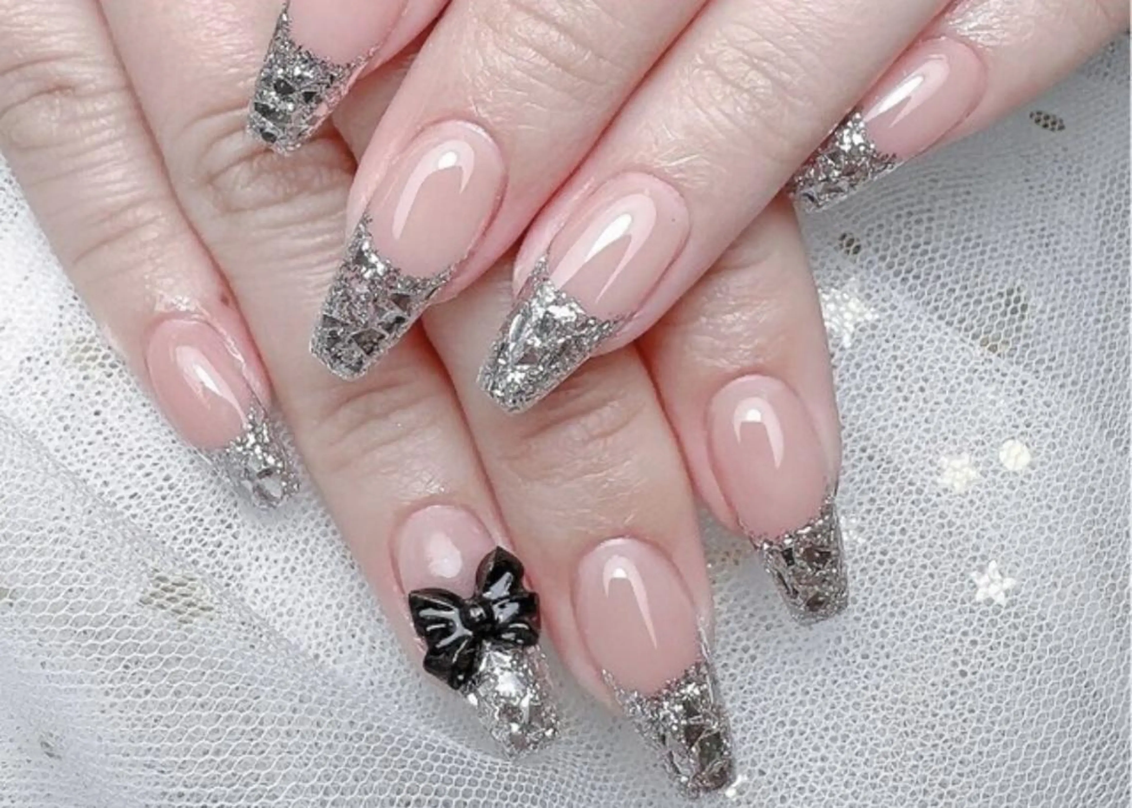 🍄ガラスフレンチ(ベースあり)➕2個大きいパーツの写真