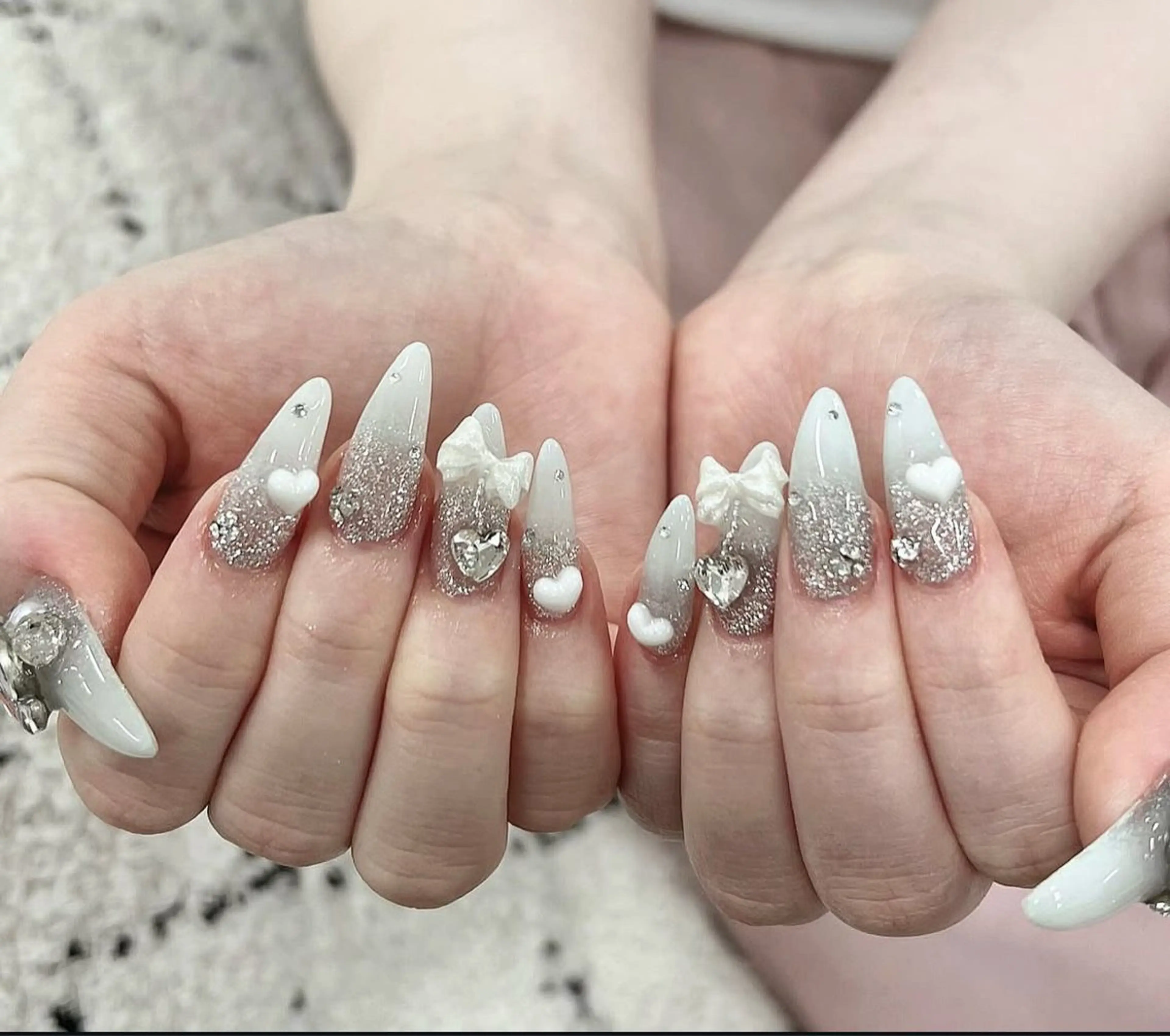 ネイル フットネイル グラデーション キラキラネイル マグネットネイル シンプルネイル ハンドネイル Lina nailのネイルデザイン